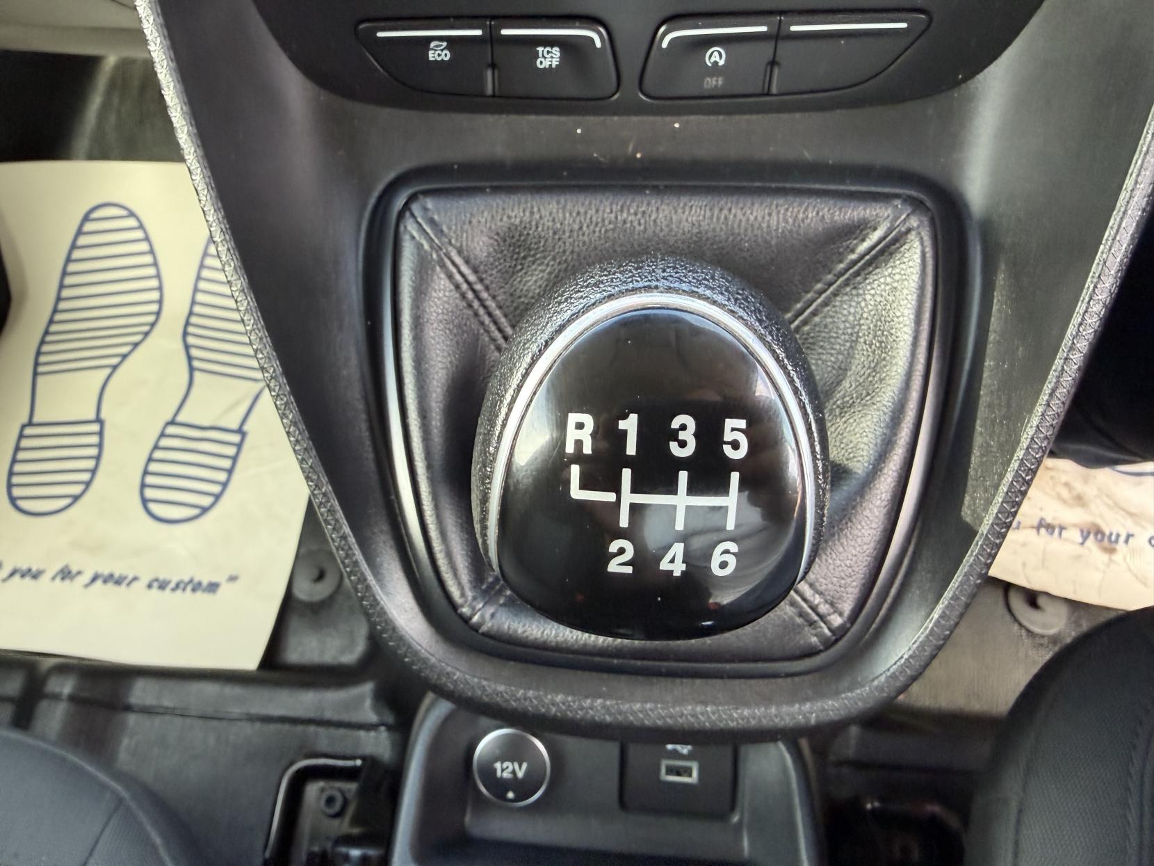 2019 Ford Transit Connect 1.5 220 EcoBlue Leader Panel Van 5dr Diesel Manual L1 Euro 6 (s/s) (100 ps) - Thumbnail 37