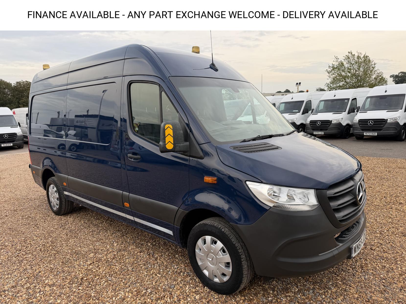 2019 Mercedes-Benz Sprinter 2.1 314 CDI Panel Van 5dr Diesel Manual RWD L2 H2 Euro 6 (s/s) (143 ps) - Thumbnail 5