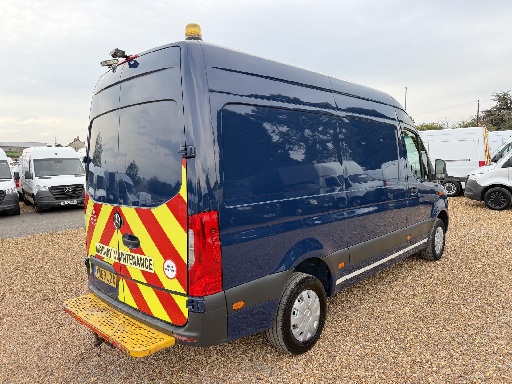 2019 Mercedes-Benz Sprinter 2.1 314 CDI Panel Van 5dr Diesel Manual RWD L2 H2 Euro 6 (s/s) (143 ps) - Thumbnail 11