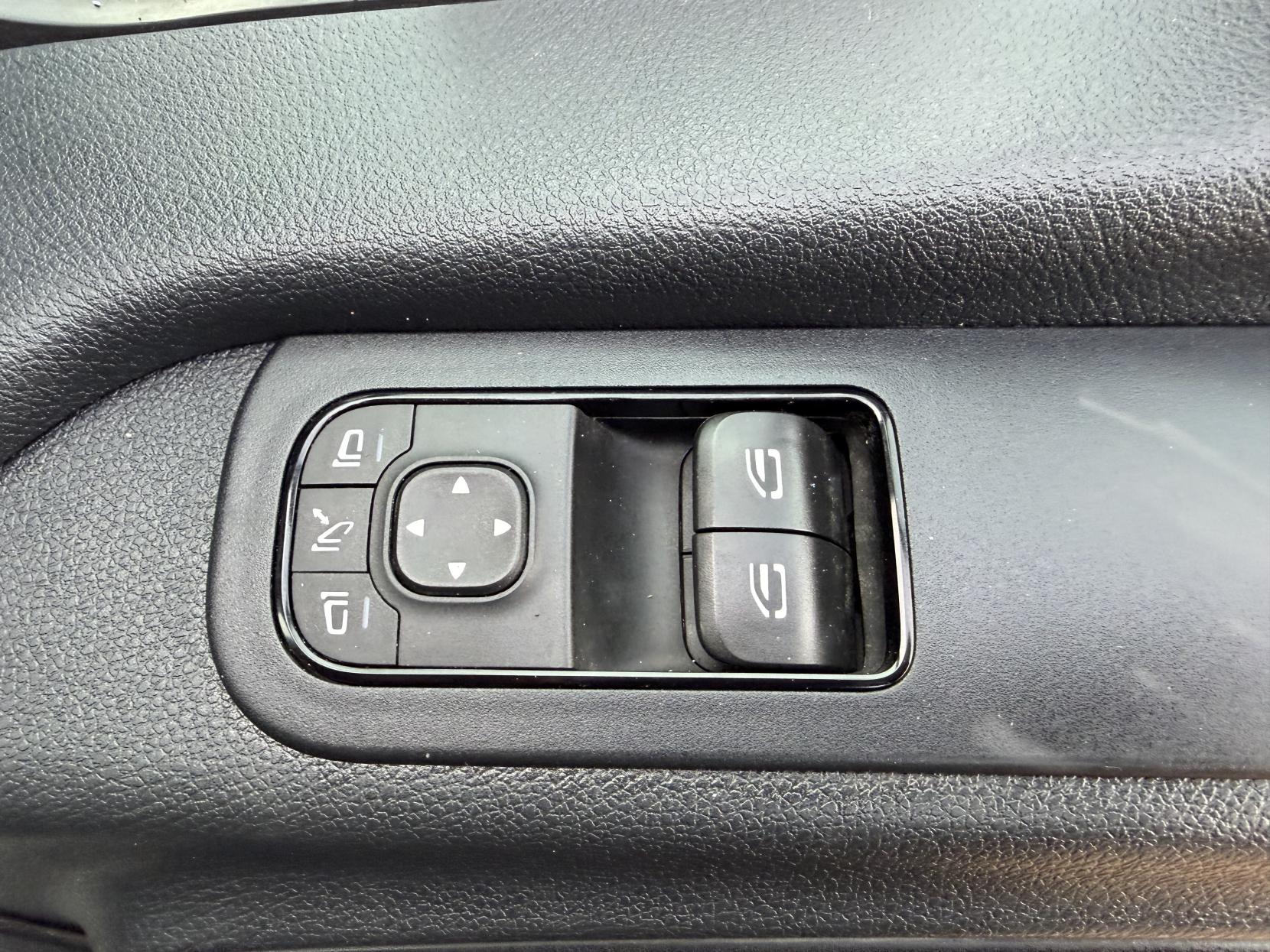 2019 Mercedes-Benz Sprinter 2.1 314 CDI Panel Van 5dr Diesel Manual RWD L2 H2 Euro 6 (s/s) (143 ps) - Thumbnail 24