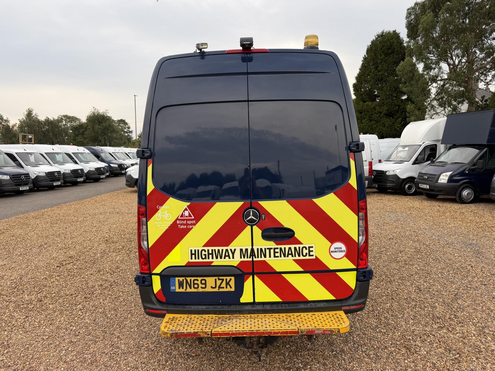 2019 Mercedes-Benz Sprinter 2.1 314 CDI Panel Van 5dr Diesel Manual RWD L2 H2 Euro 6 (s/s) (143 ps) - Thumbnail 10