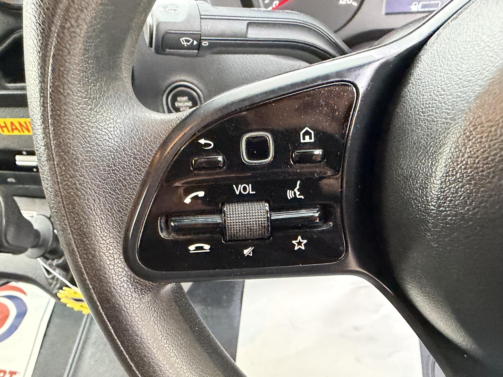 2019 Mercedes-Benz Sprinter 2.1 314 CDI Panel Van 5dr Diesel Manual RWD L2 H2 Euro 6 (s/s) (143 ps) - Thumbnail 17