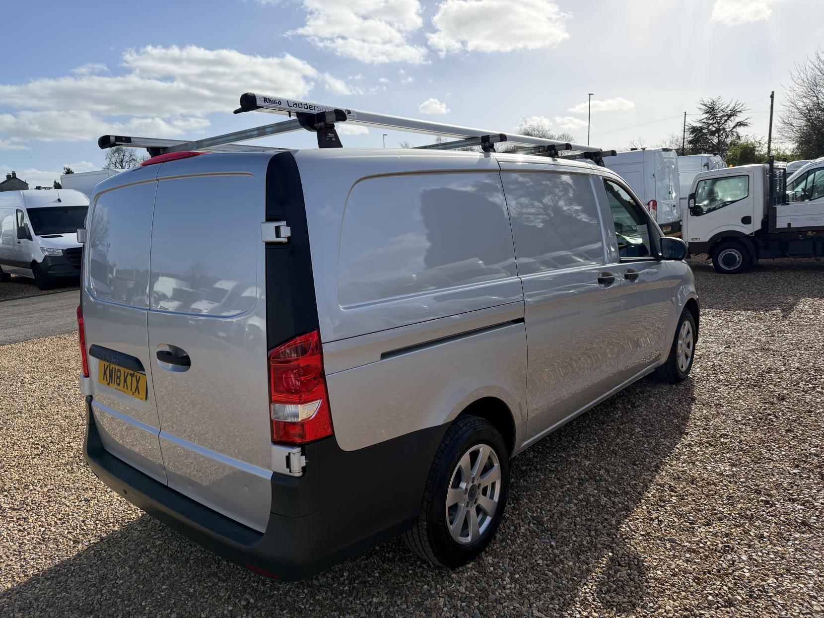 Mercedes-Benz Vito 1.6 111 CDI Panel Van 6dr Diesel Manual FWD L2 Euro 6 (114 ps)