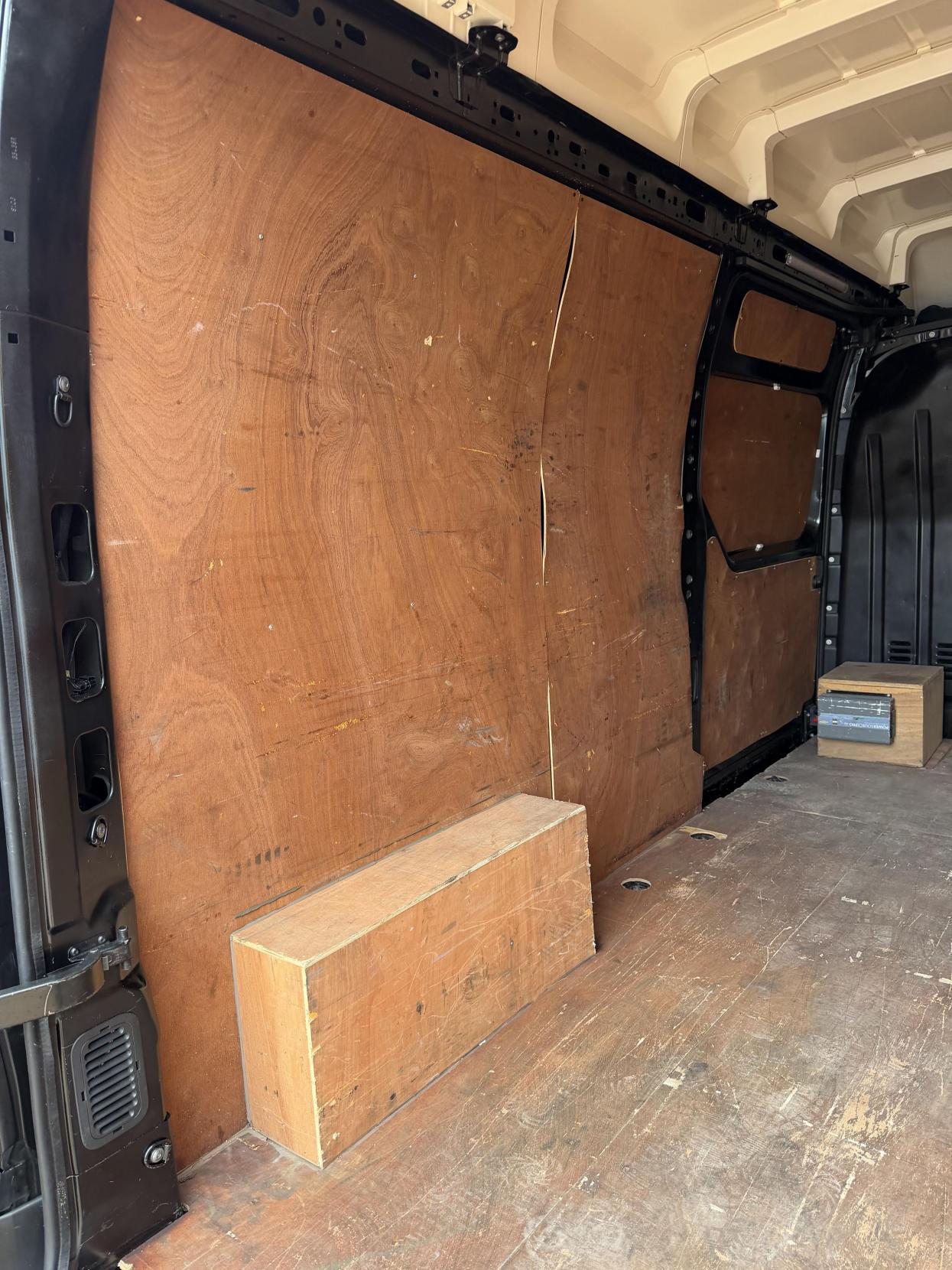 2017 Renault Master 2.3 dCi 35 Business Panel Van 5dr Diesel Manual FWD LWB High Roof Euro 6 (130 ps) - Thumbnail 45