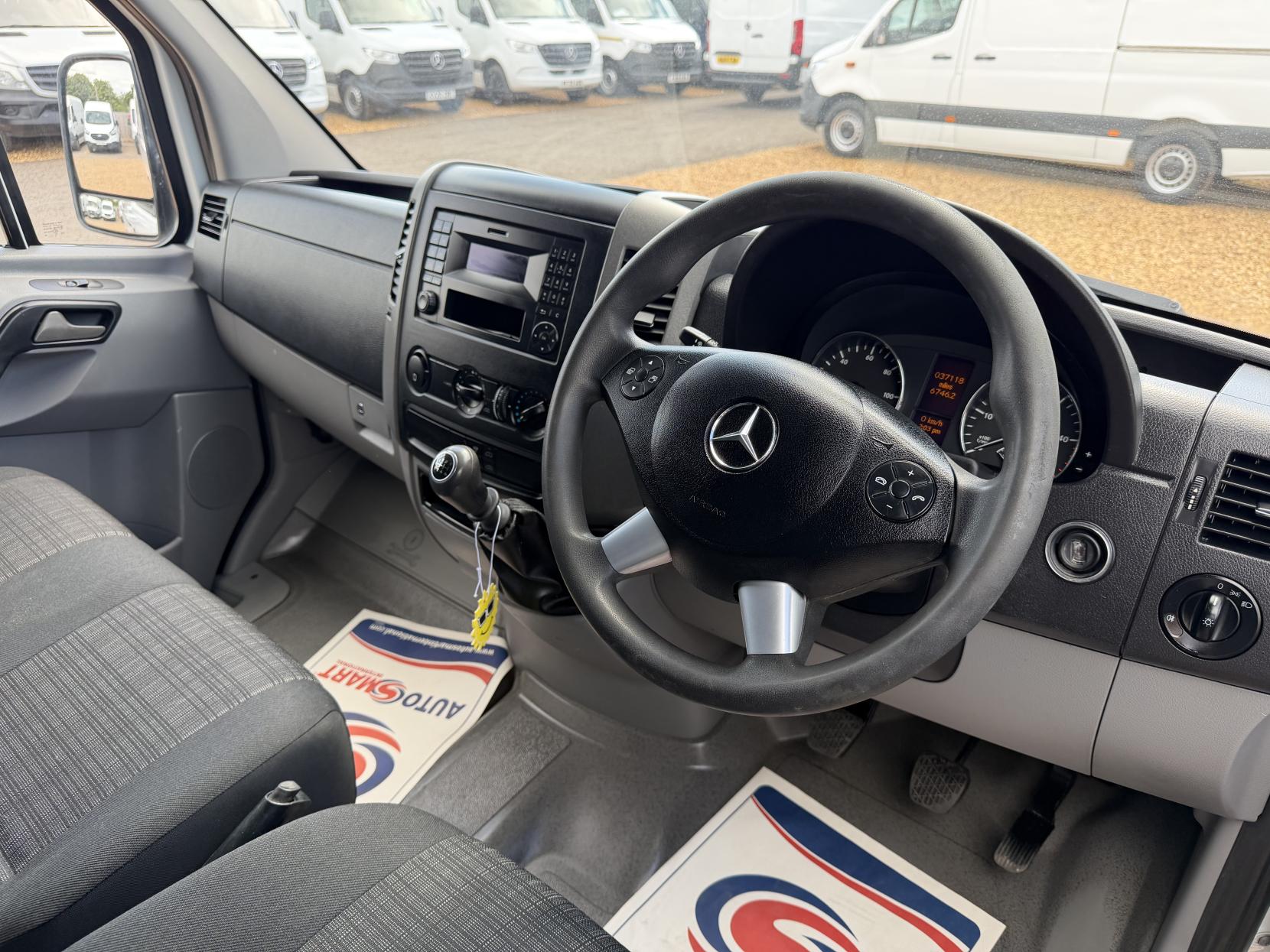 2017 Mercedes-Benz Sprinter 2.1 314 CDi Panel Van 5dr Diesel Manual RWD L3 H3 (218 g/km, 140 bhp) - Thumbnail 2