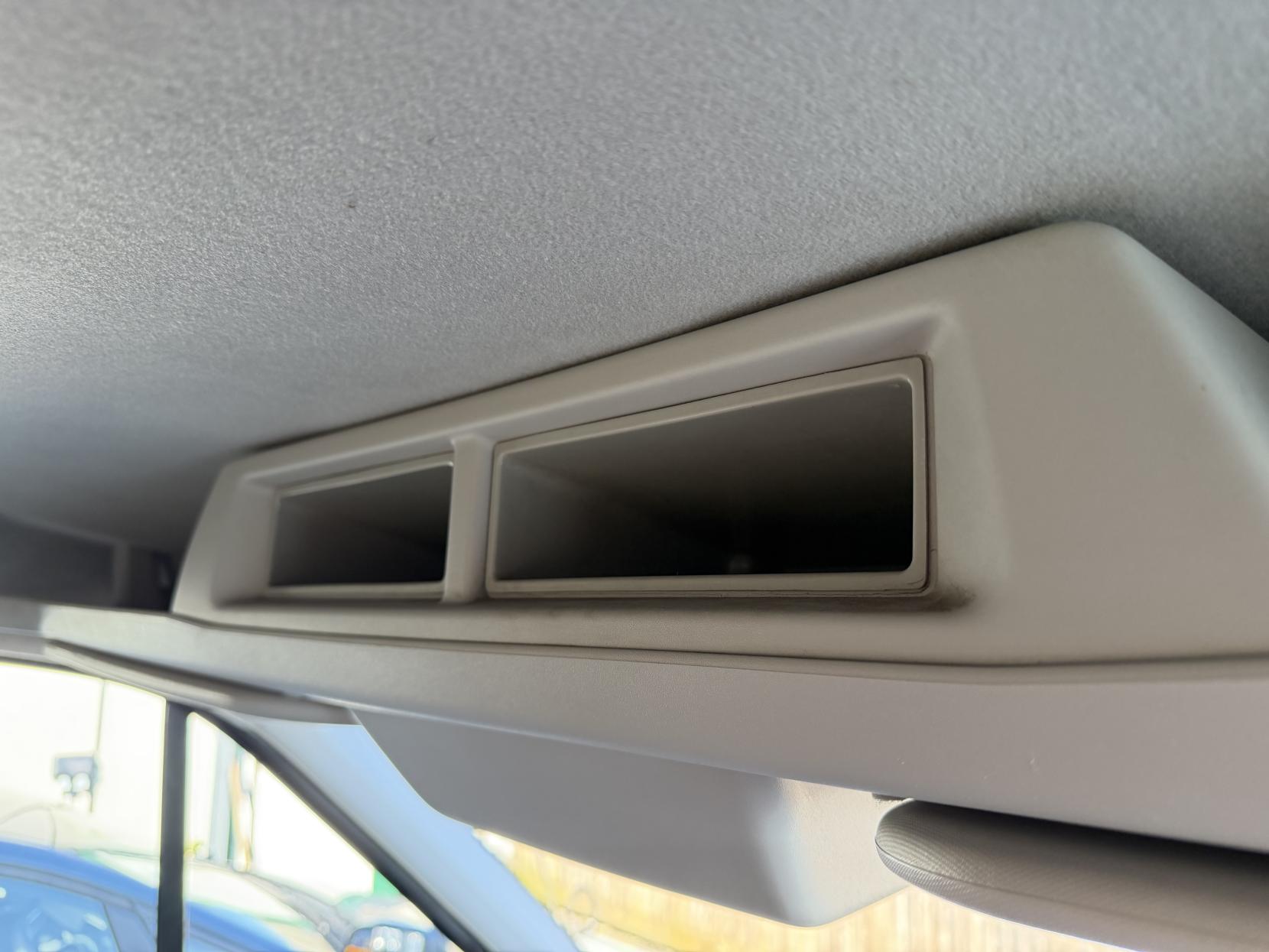 Ford Transit 2.0 350 EcoBlue Leader Panel Van 5dr Diesel Manual RWD L2 H3 Euro 6 (s/s) (130 ps)