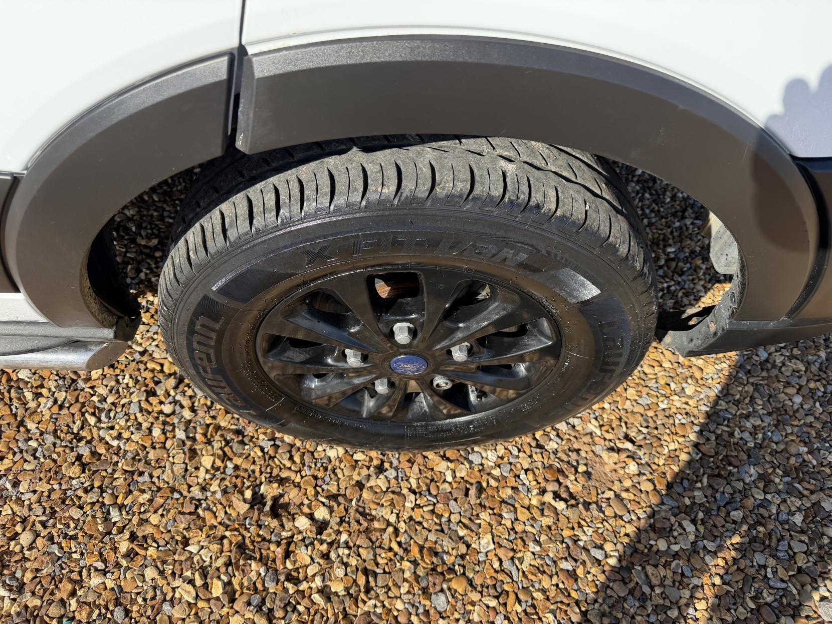 Ford Transit 2.0 350 EcoBlue Leader Panel Van 5dr Diesel Manual RWD L2 H3 Euro 6 (s/s) (130 ps)