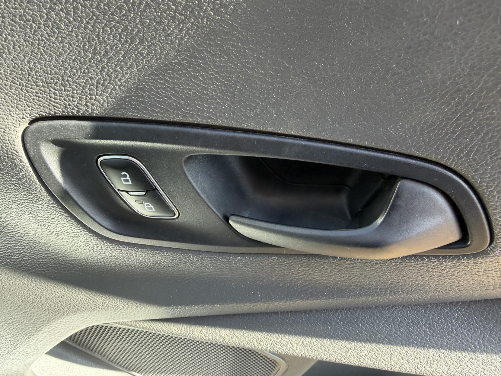 Ford Transit 2.0 350 EcoBlue Leader Panel Van 5dr Diesel Manual RWD L2 H3 Euro 6 (s/s) (130 ps)