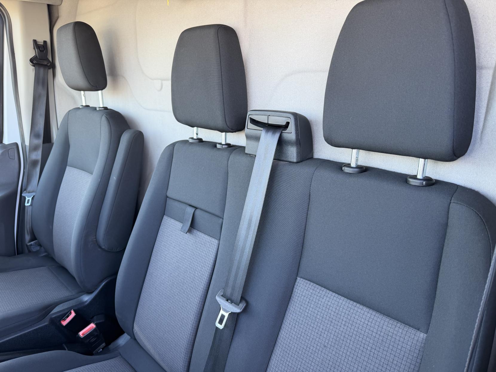 Ford Transit 2.0 350 EcoBlue Leader Panel Van 5dr Diesel Manual RWD L2 H3 Euro 6 (s/s) (130 ps)