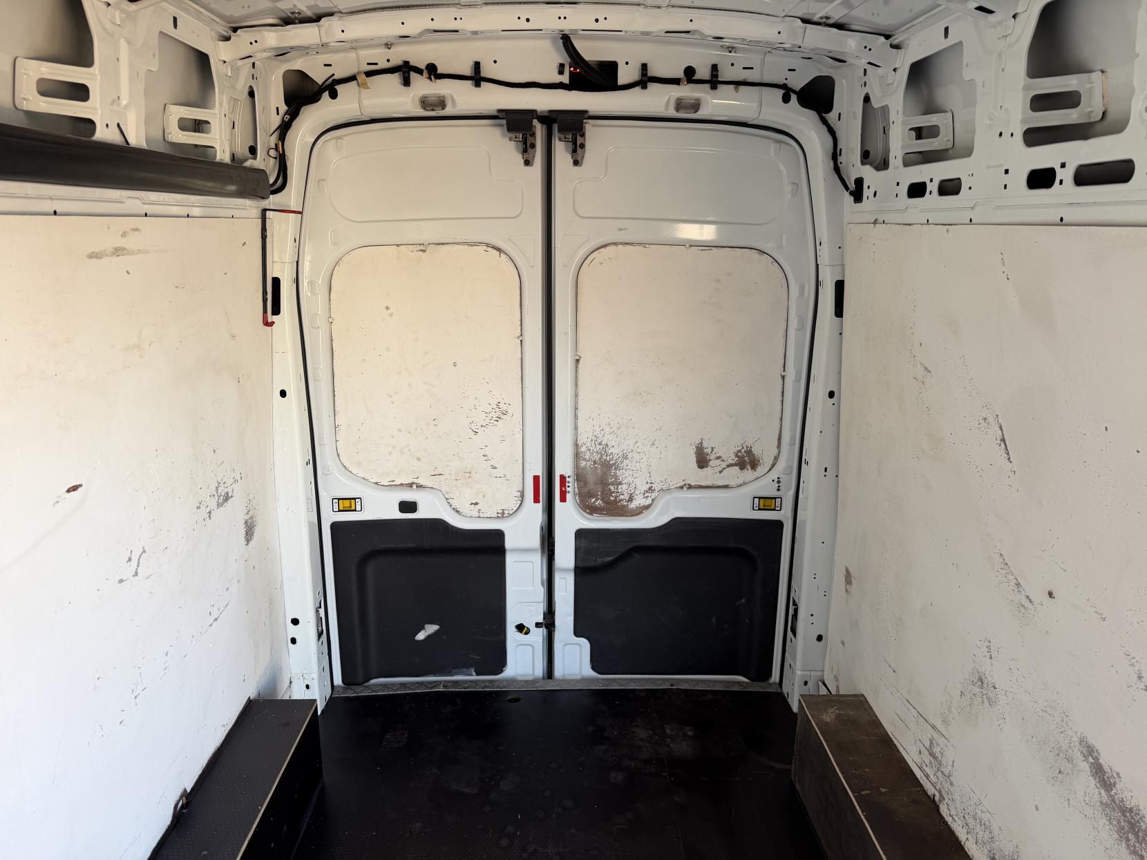 Ford Transit 2.0 350 EcoBlue Leader Panel Van 5dr Diesel Manual RWD L2 H3 Euro 6 (s/s) (130 ps)