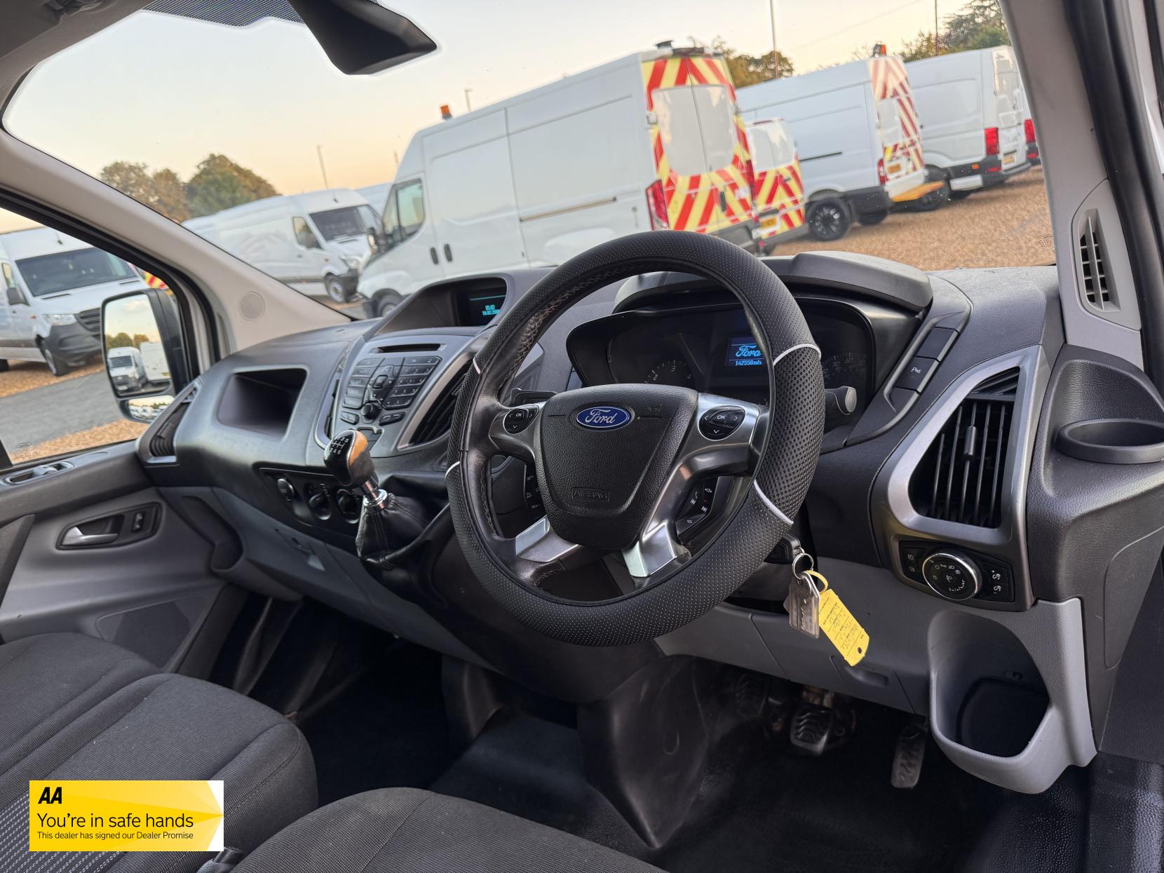 Ford Transit Custom 2.2 TDCi 290 Trend Combi Van 5dr Diesel Manual L2 H1 (191 g/km, 98 bhp)
