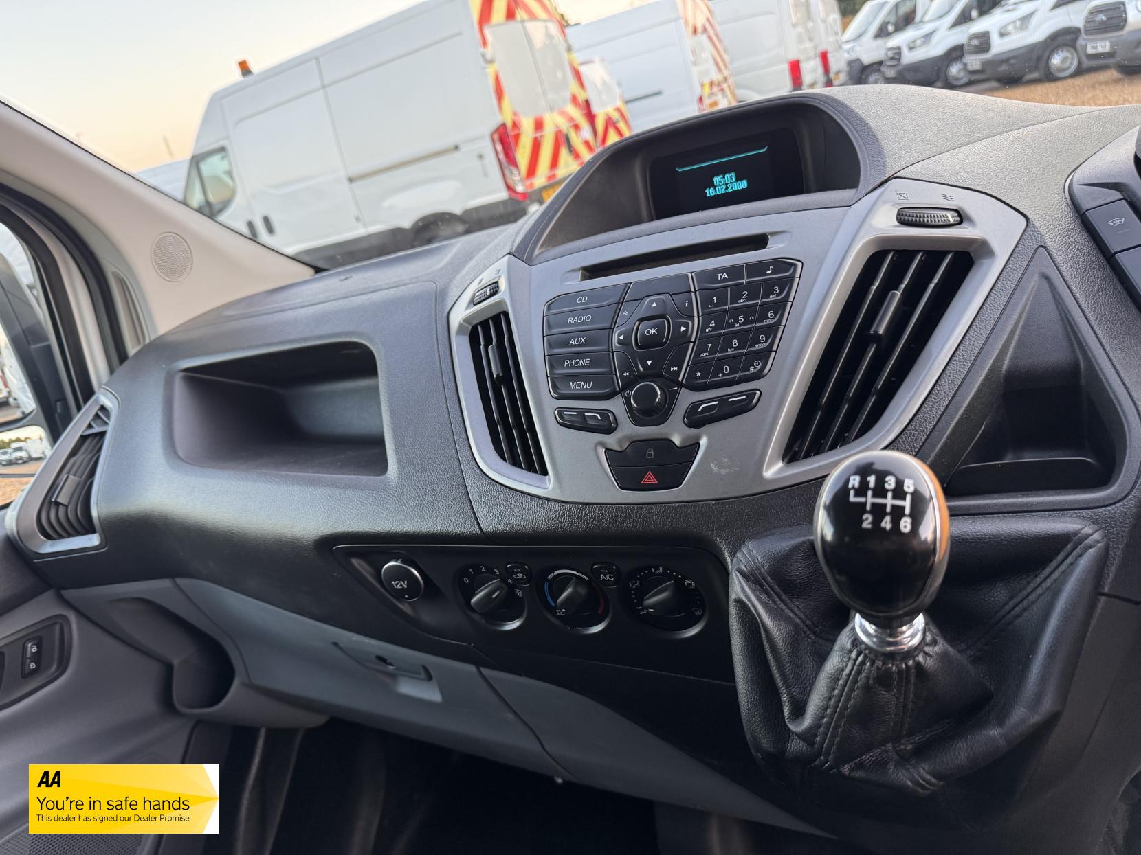 Ford Transit Custom 2.2 TDCi 290 Trend Combi Van 5dr Diesel Manual L2 H1 (191 g/km, 98 bhp)