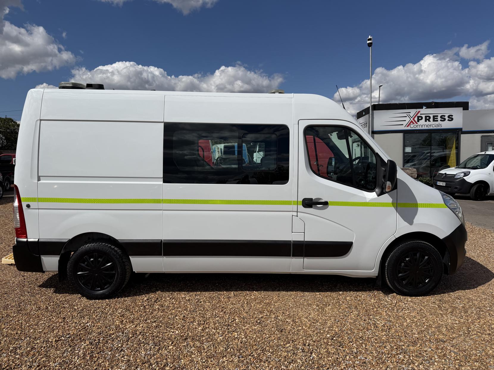 2018 Vauxhall Movano 2.3 CDTi 3500 Panel Van 5dr Diesel Manual FWD L2 H2 Euro 6 (130 ps) - Thumbnail 12