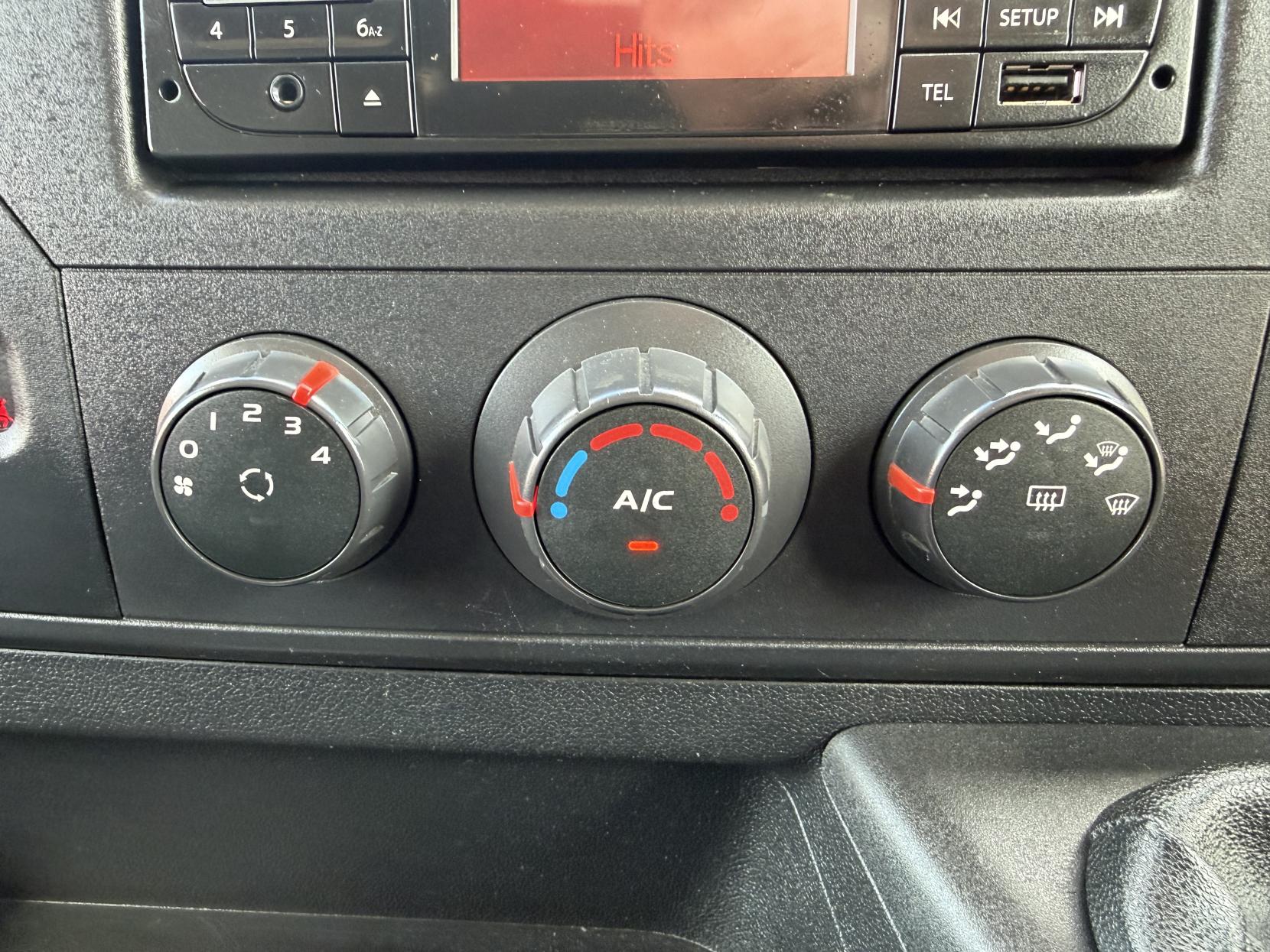 2018 Vauxhall Movano 2.3 CDTi 3500 Panel Van 5dr Diesel Manual FWD L2 H2 Euro 6 (130 ps) - Thumbnail 27