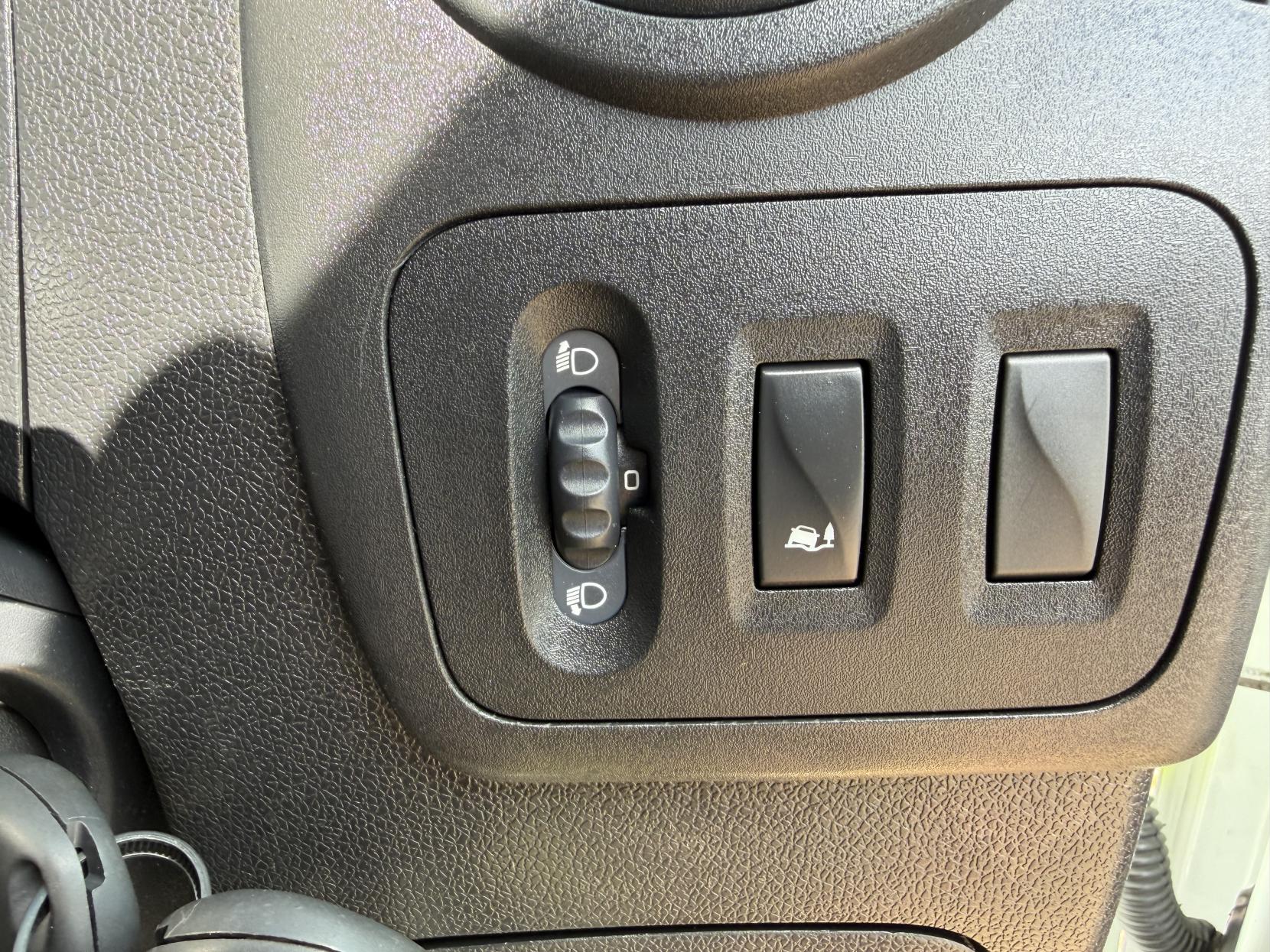 2018 Vauxhall Movano 2.3 CDTi 3500 Panel Van 5dr Diesel Manual FWD L2 H2 Euro 6 (130 ps) - Thumbnail 18