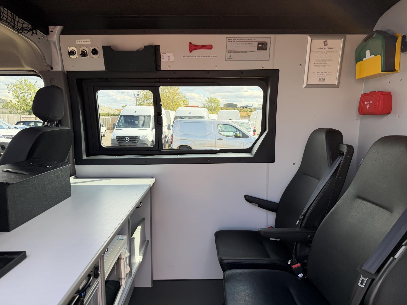 2018 Vauxhall Movano 2.3 CDTi 3500 Panel Van 5dr Diesel Manual FWD L2 H2 Euro 6 (130 ps) - Thumbnail 52