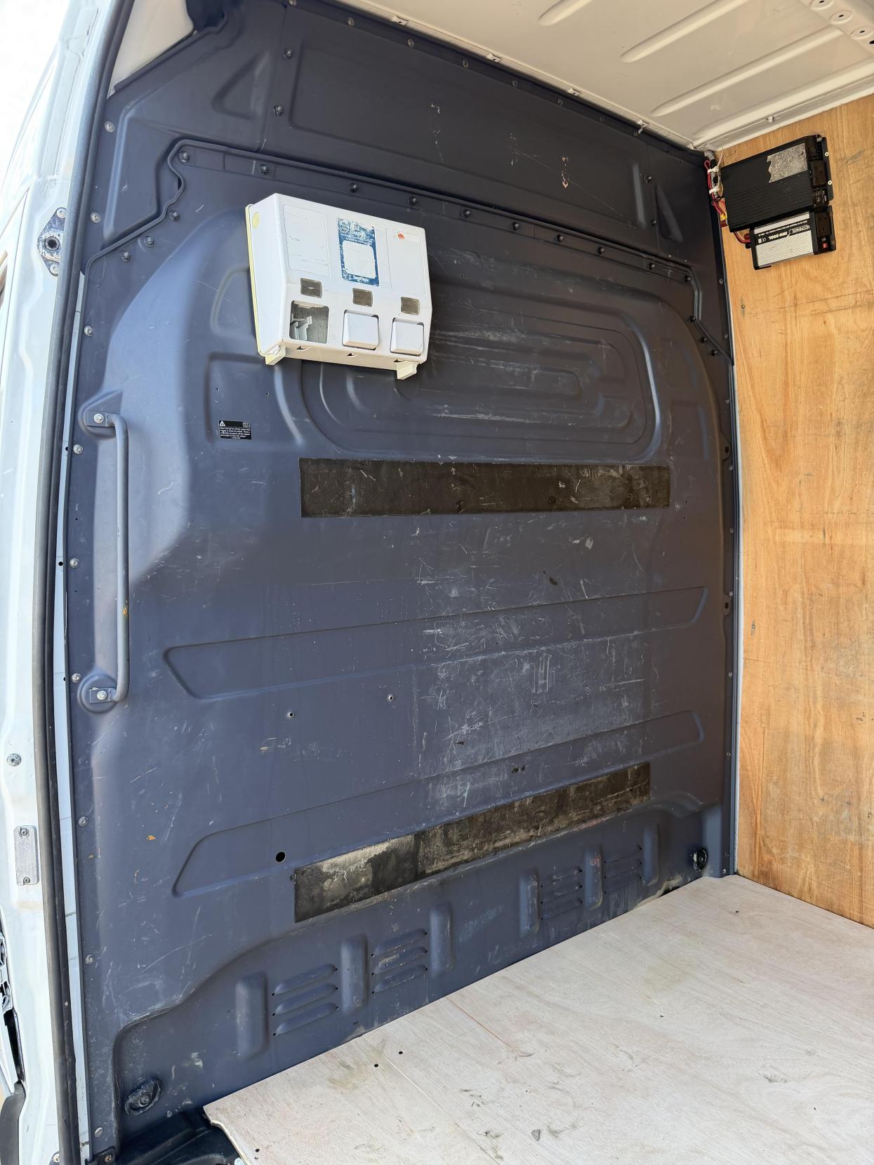 2020 Mercedes-Benz Sprinter 2.1 316 CDI Panel Van 5dr Diesel Manual RWD L2 H2 Euro 6 (163 ps) - Thumbnail 31