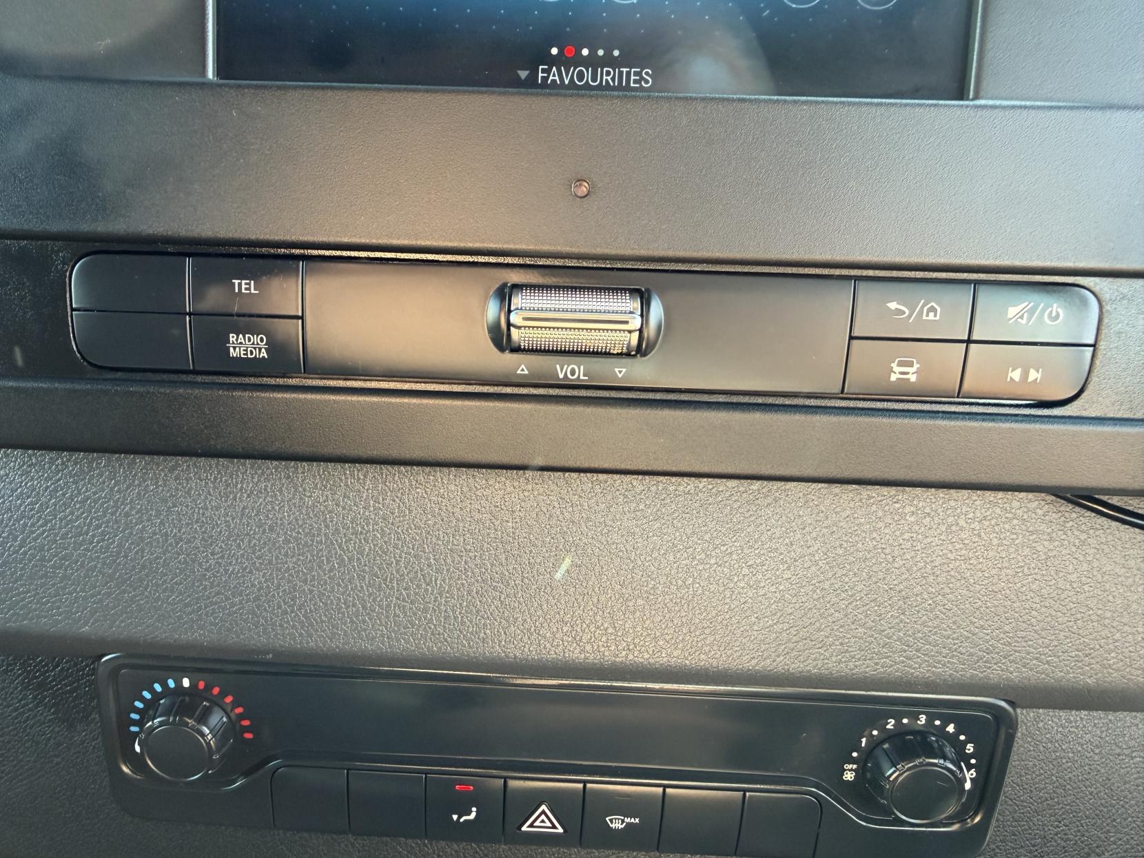 2020 Mercedes-Benz Sprinter 2.1 316 CDI Panel Van 5dr Diesel Manual RWD L2 H2 Euro 6 (163 ps) - Thumbnail 25