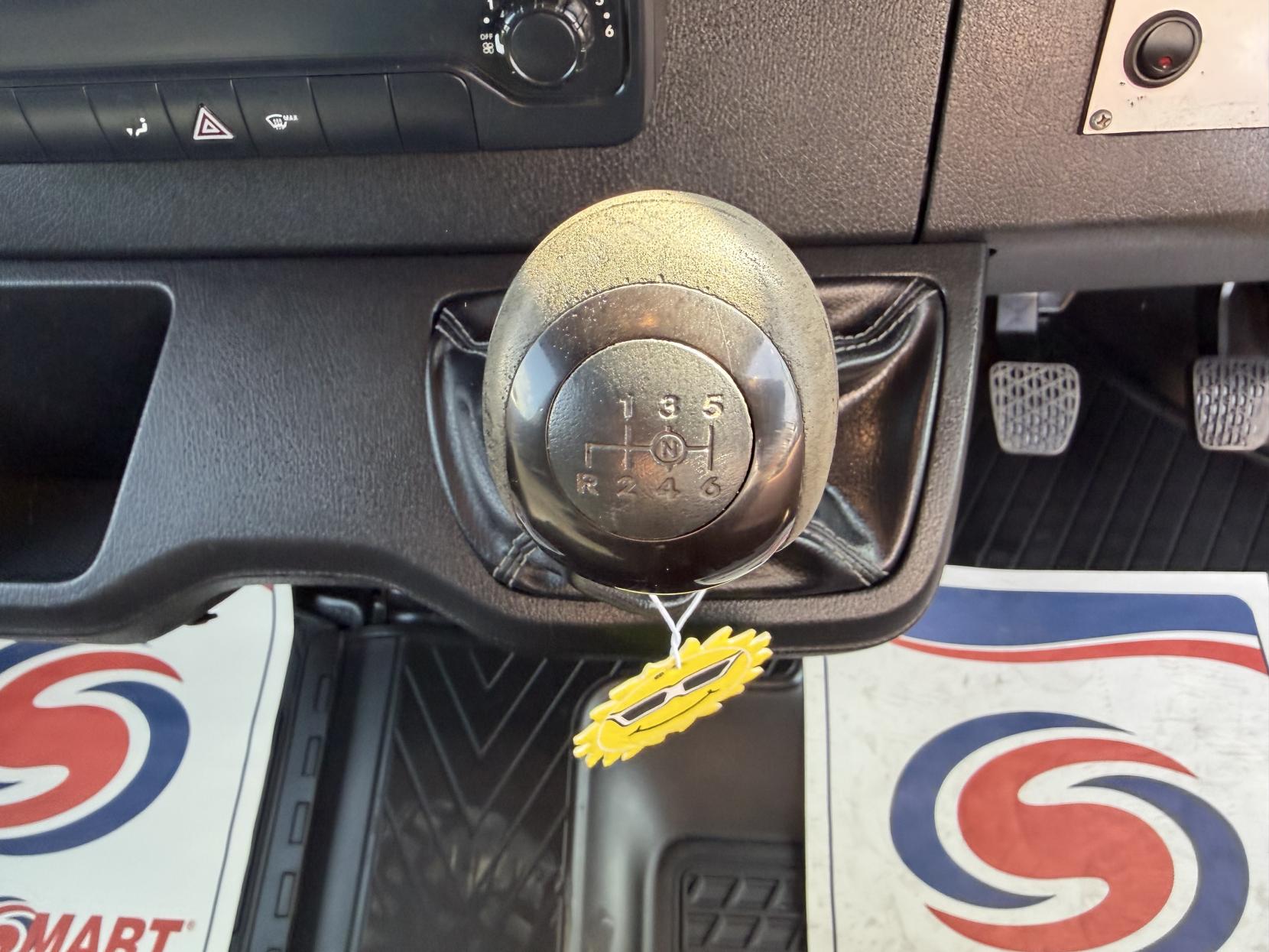 2020 Mercedes-Benz Sprinter 2.1 316 CDI Panel Van 5dr Diesel Manual RWD L2 H2 Euro 6 (163 ps) - Thumbnail 29