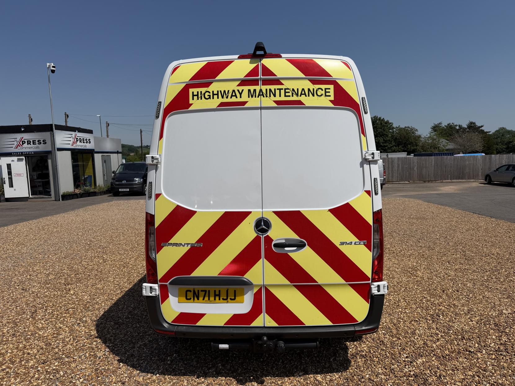 2021 Mercedes-Benz Sprinter 2.1 314 CDI Premium Panel Van 5dr Diesel Manual FWD L2 H2 Euro 6 (s/s) (143 ps) - Thumbnail 10