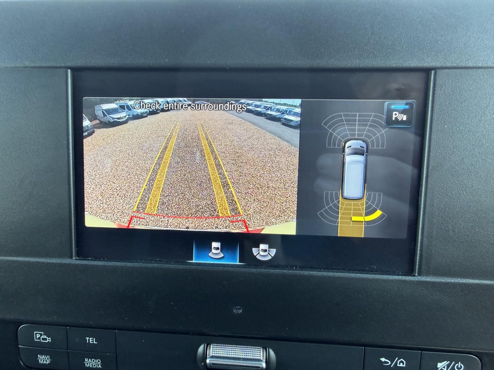 2021 Mercedes-Benz Sprinter 2.1 314 CDI Premium Panel Van 5dr Diesel Manual FWD L2 H2 Euro 6 (s/s) (143 ps) - Thumbnail 25