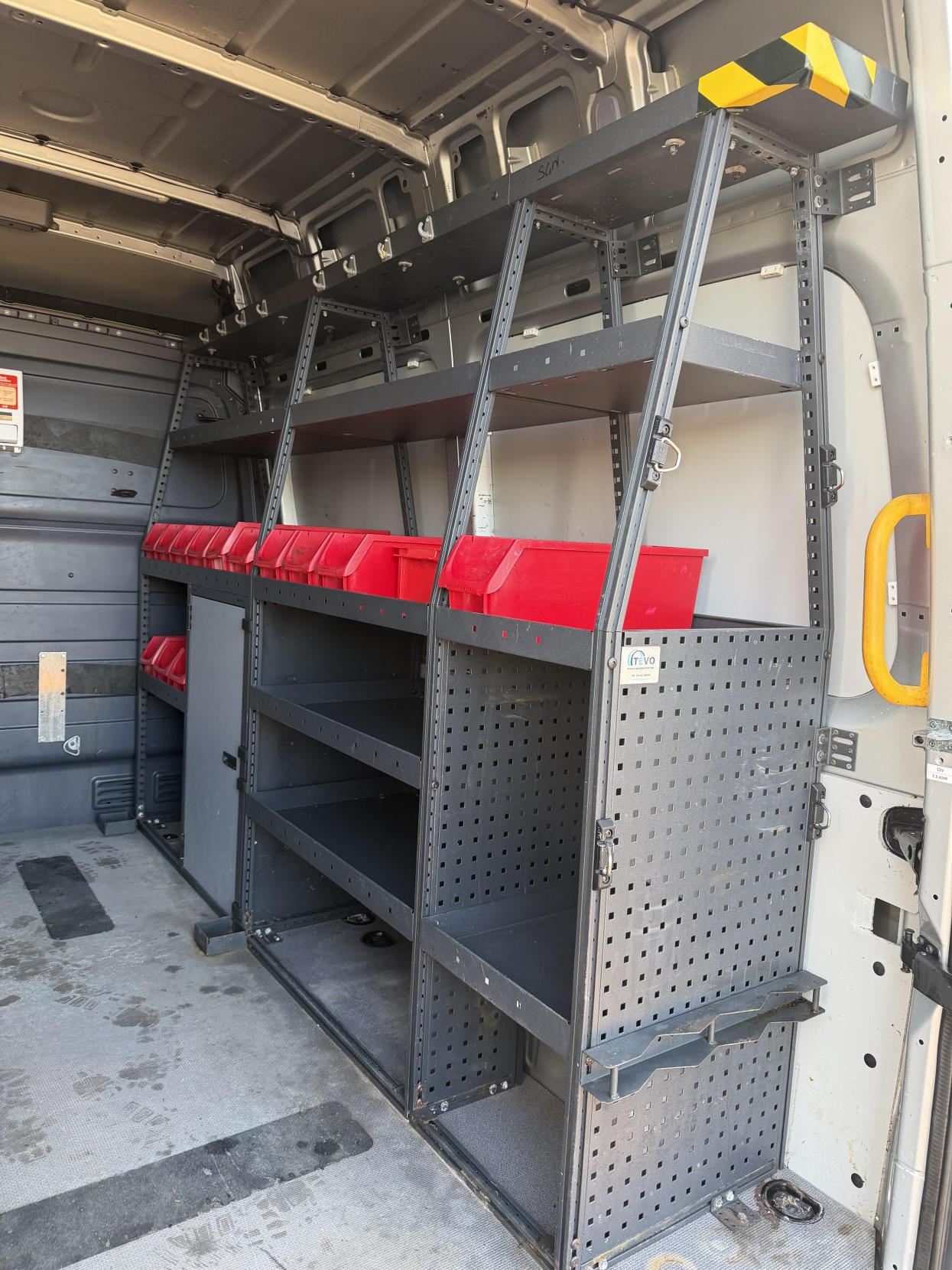 Mercedes-Benz Sprinter 2.1 313 CDi BlueEFFICIENCY Panel Van 4dr Diesel Manual RWD L1 H3 (211 g/km, 129 bhp)