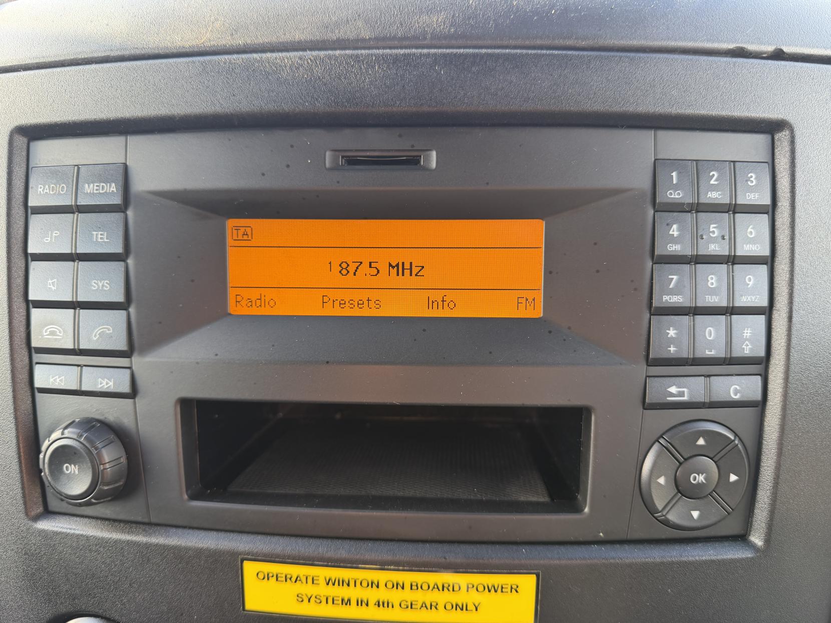 Mercedes-Benz Sprinter 2.1 313 CDi BlueEFFICIENCY Panel Van 4dr Diesel Manual RWD L1 H3 (211 g/km, 129 bhp)