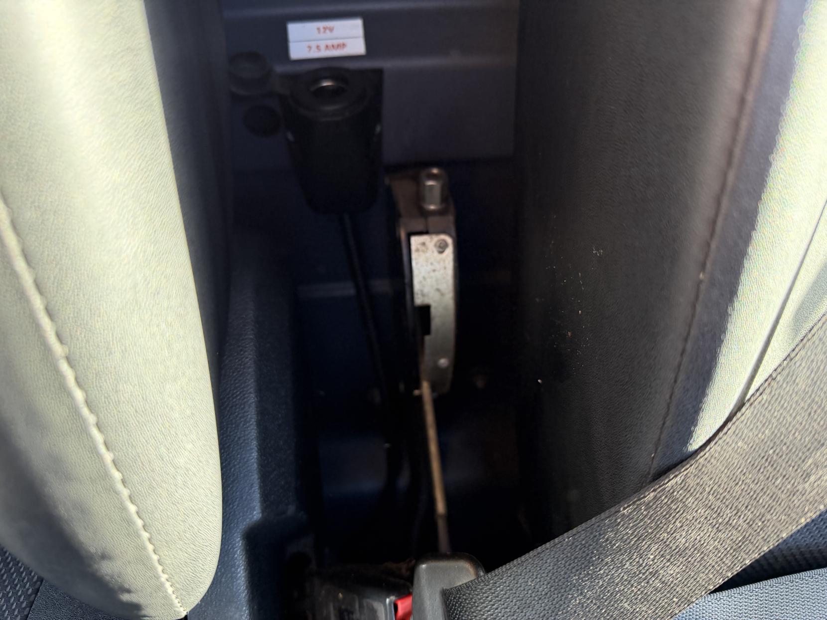 Mercedes-Benz Sprinter 2.1 313 CDi BlueEFFICIENCY Panel Van 4dr Diesel Manual RWD L1 H3 (211 g/km, 129 bhp)