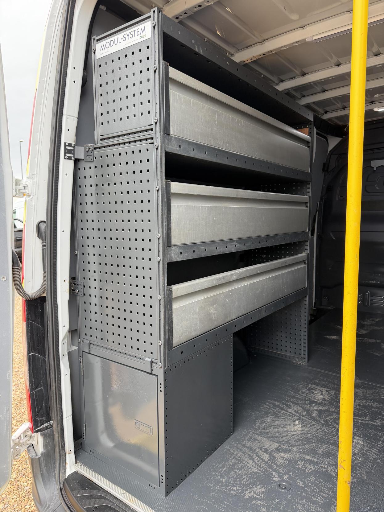 2021 Mercedes-Benz Sprinter 2.1 316 CDI Progressive Panel Van 5dr Diesel Manual RWD L2 H2 Euro 6 (s/s) (163 ps) - Thumbnail 47