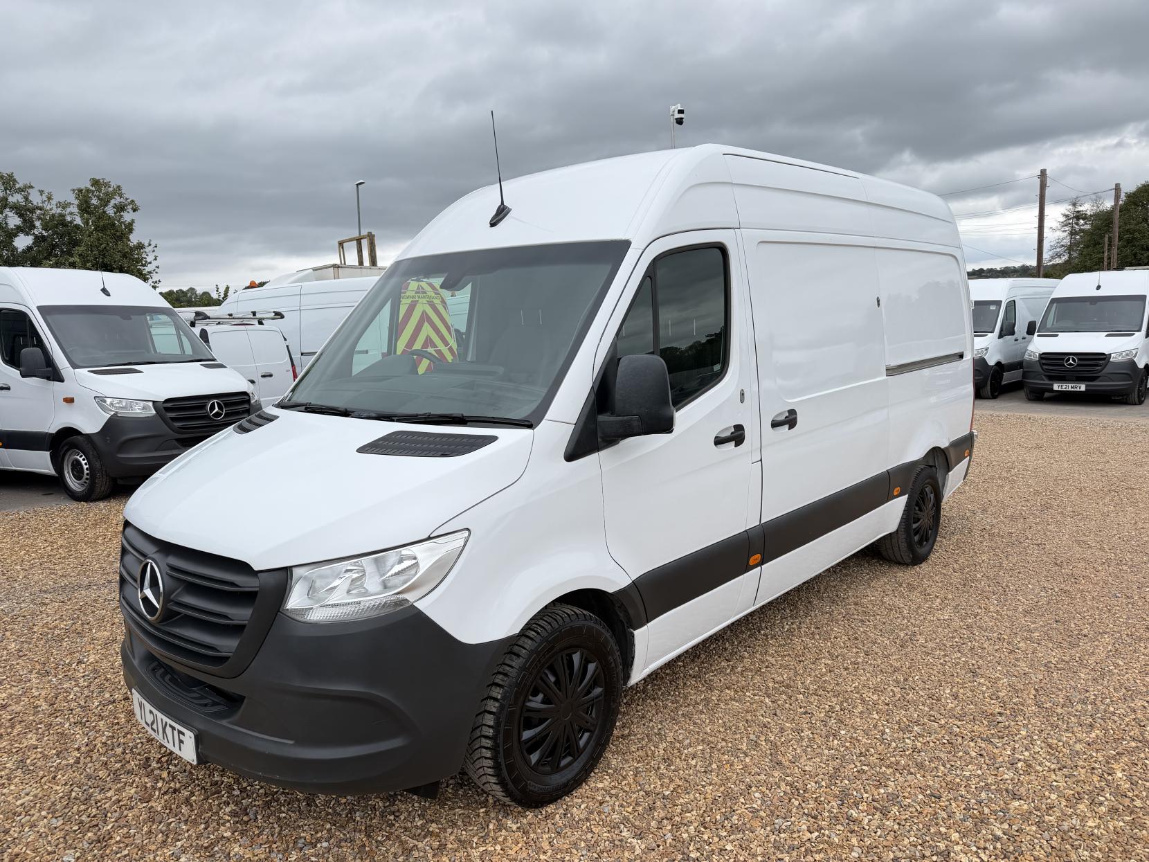 2021 Mercedes-Benz Sprinter 2.1 316 CDI Progressive Panel Van 5dr Diesel Manual RWD L2 H2 Euro 6 (s/s) (163 ps) - Thumbnail 7