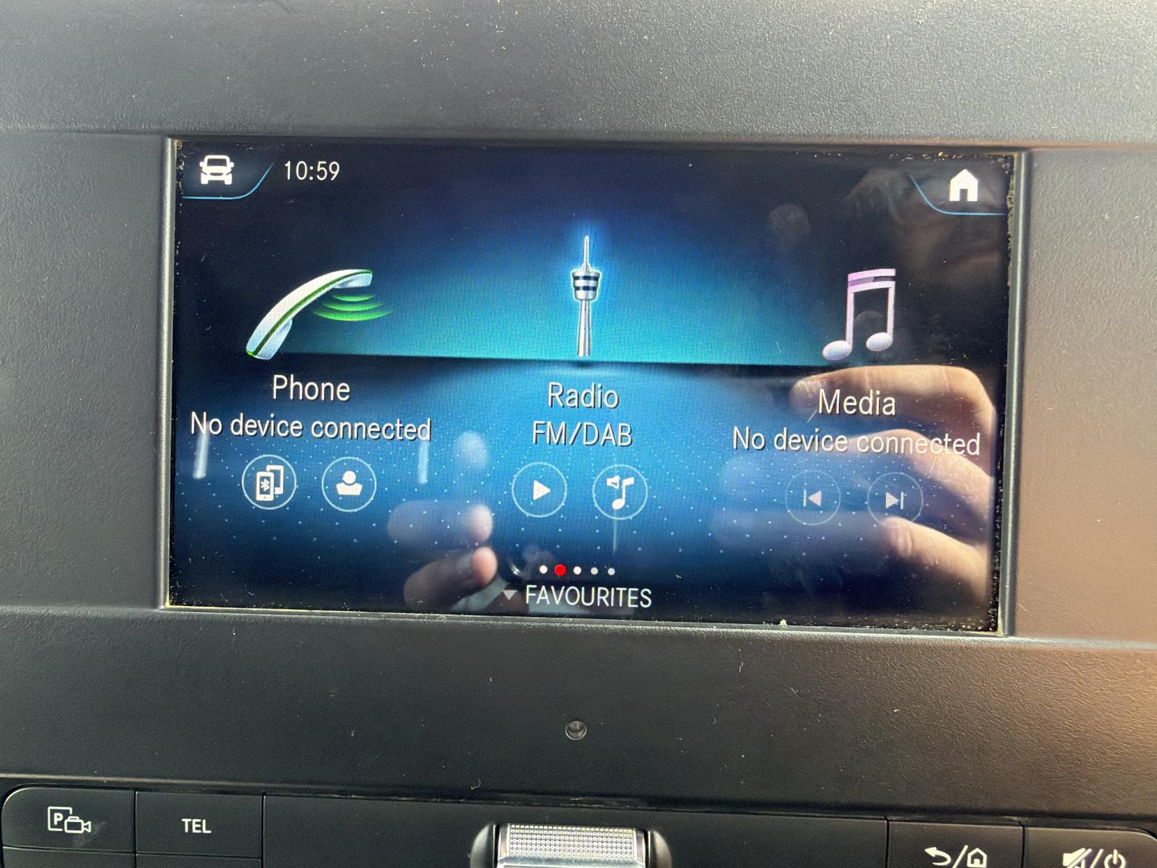 2022 Mercedes-Benz Sprinter 2.0 317 CDI Progressive Panel Van 5dr Diesel Manual RWD L2 H2 Euro 6 (s/s) (170 ps) - Thumbnail 21