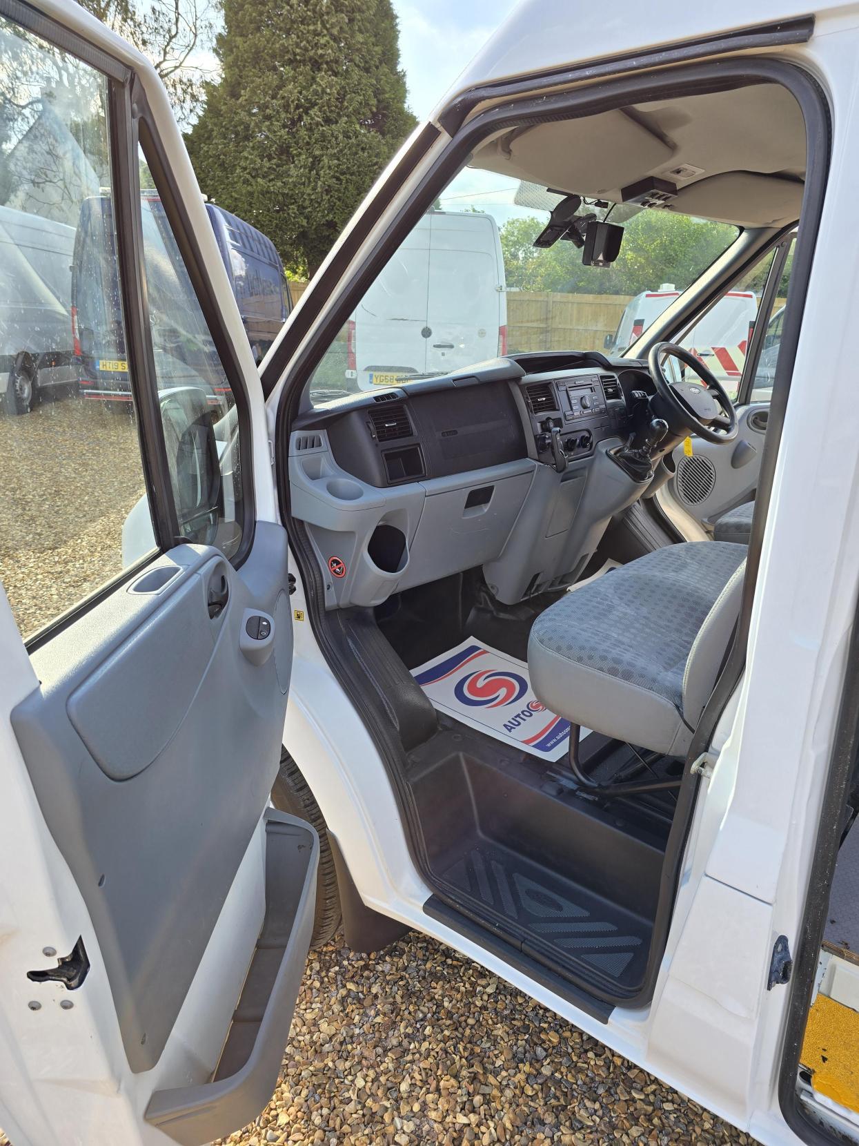 Ford Transit 2.2 TDCi 350 Panel Van 3dr Diesel Manual RWD L3 H3 (219 g/km, 123 bhp)