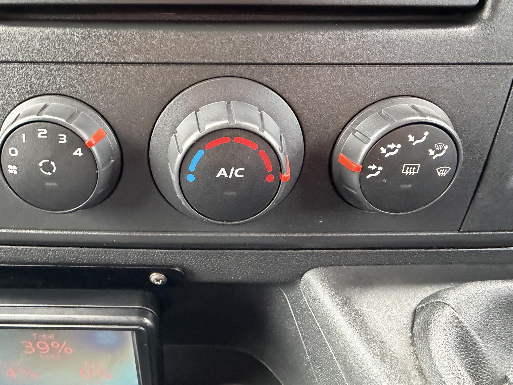 Vauxhall Movano 2.3 CDTi 3500 Panel Van 5dr Diesel Manual FWD L2 H2 Euro 6 (130 ps)