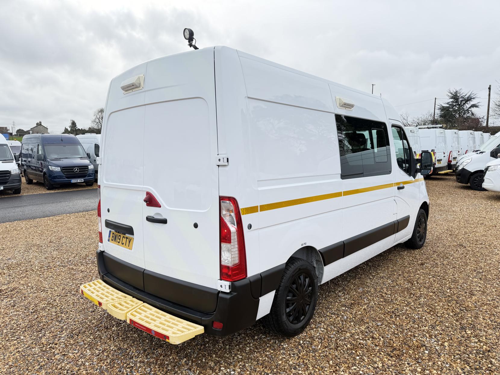 Vauxhall Movano 2.3 CDTi 3500 Panel Van 5dr Diesel Manual FWD L2 H2 Euro 6 (130 ps)