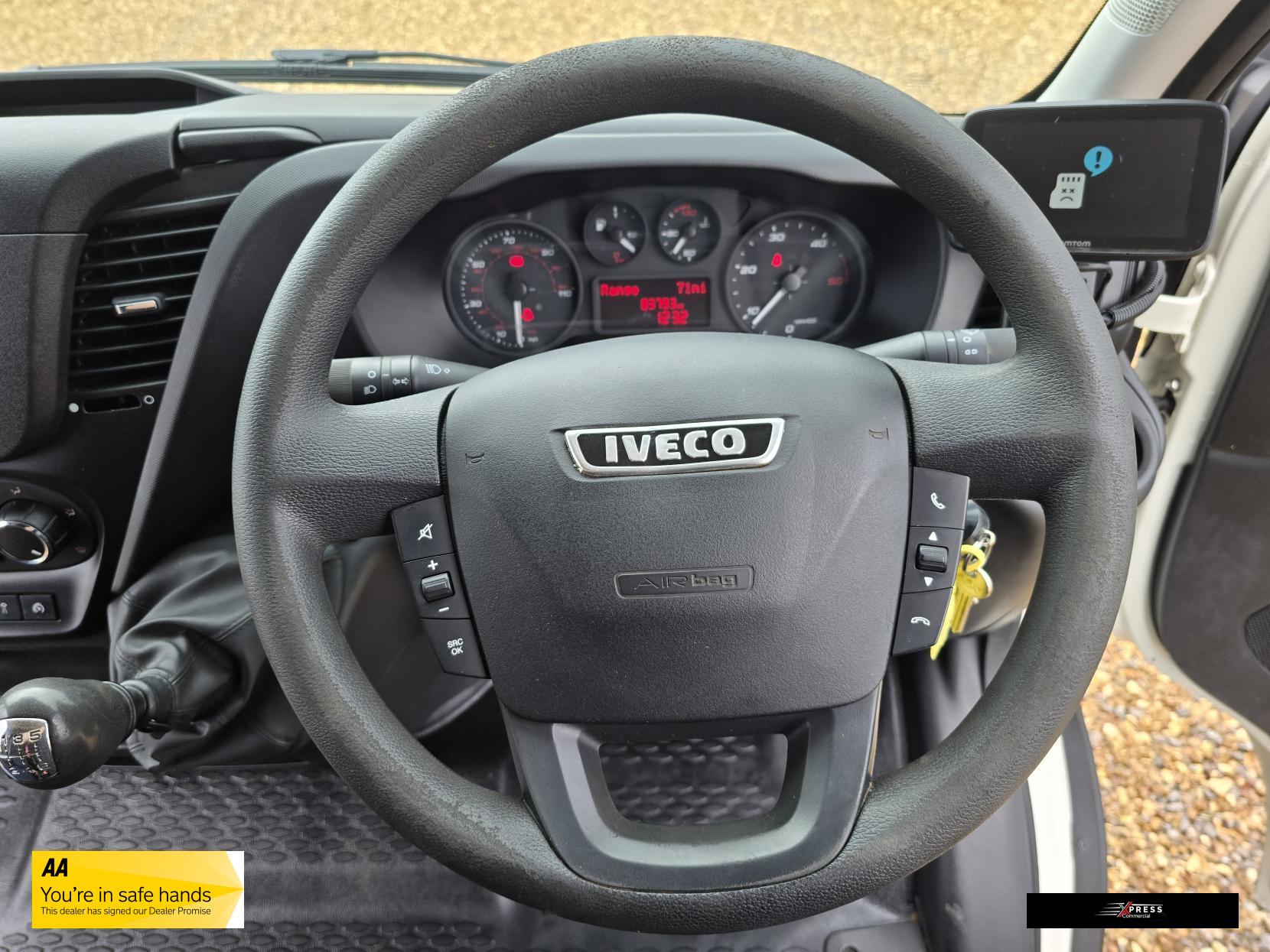 IVECO Daily Daily 2.3D HPI 12V 35S 3520 Panel Van 5dr Diesel Manual MWB Euro 6 (s/s) (116 ps)