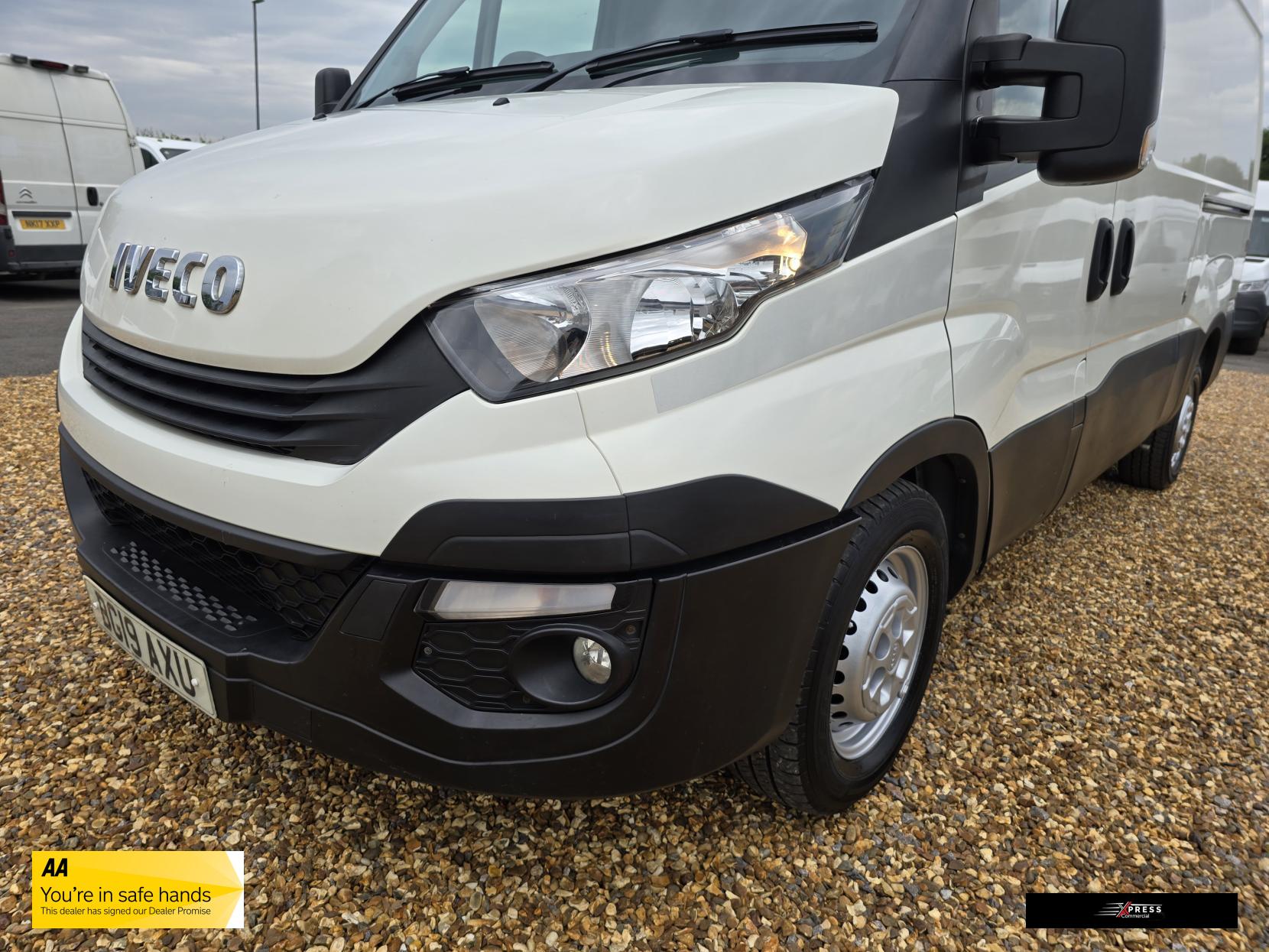 IVECO Daily Daily 2.3D HPI 12V 35S 3520 Panel Van 5dr Diesel Manual MWB Euro 6 (s/s) (116 ps)