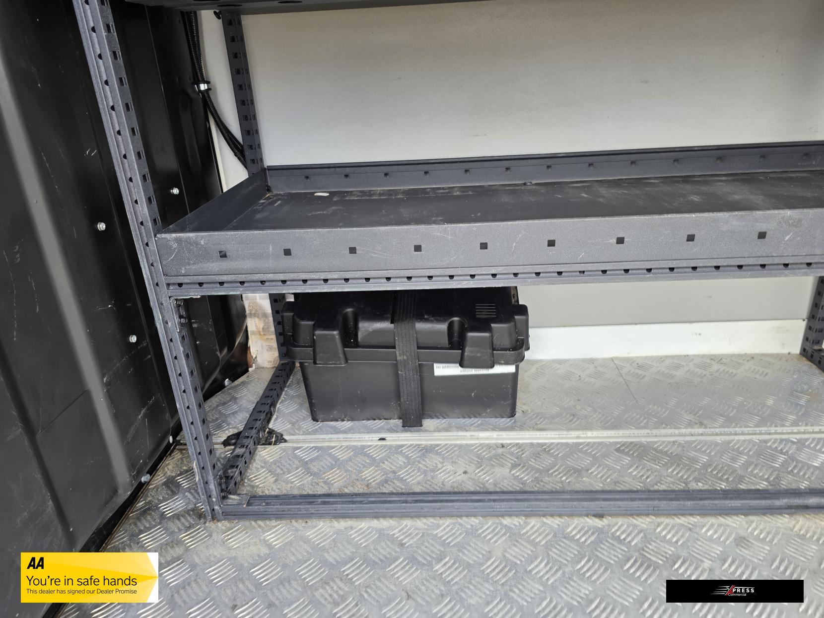IVECO Daily Daily 2.3D HPI 12V 35S 3520 Panel Van 5dr Diesel Manual MWB Euro 6 (s/s) (116 ps)