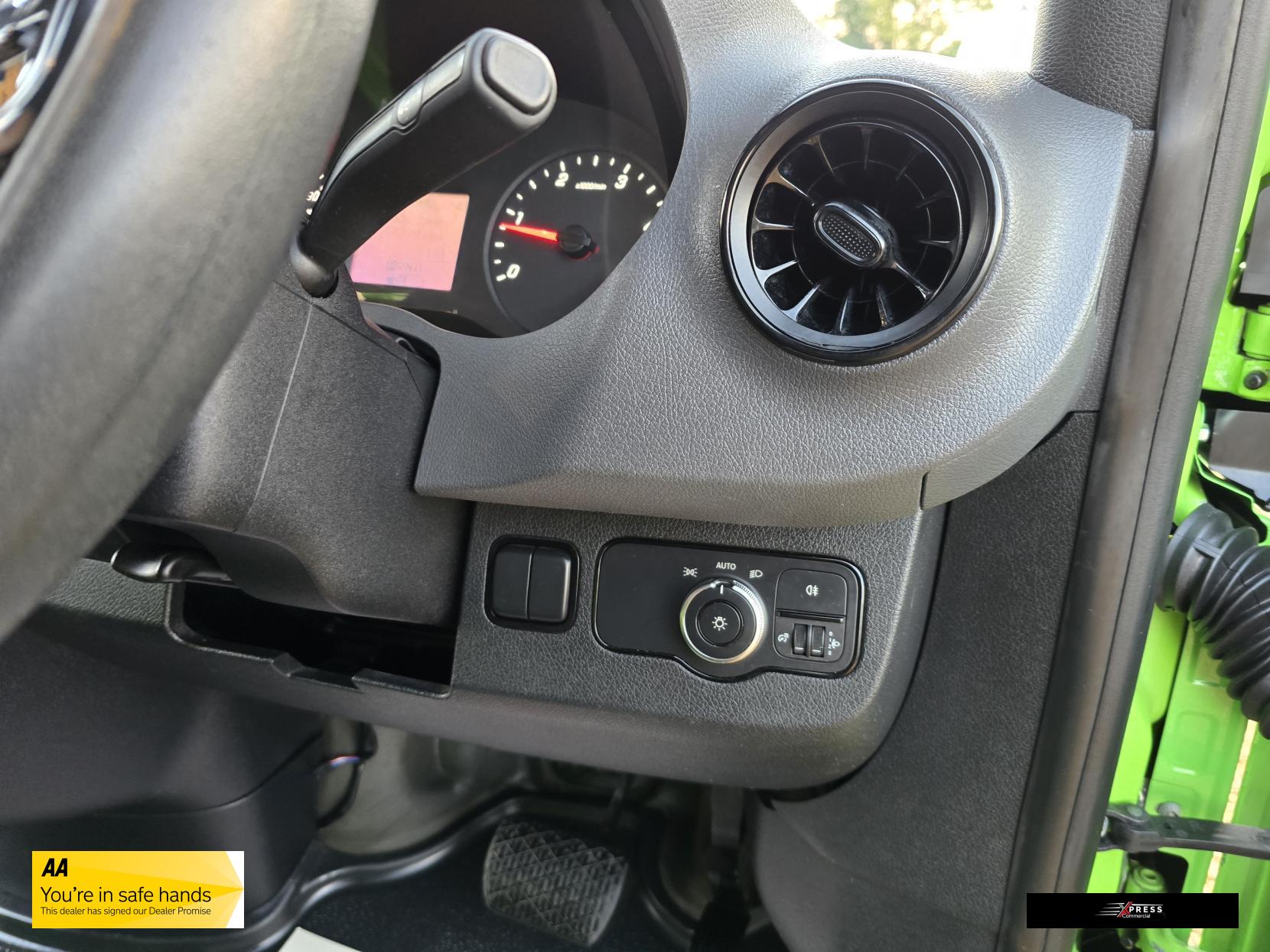 Mercedes-Benz Sprinter Sprinter 2.1 314 CDI Chassis Cab 2dr Diesel G-Tronic FWD L2 Euro 6 (143 ps)