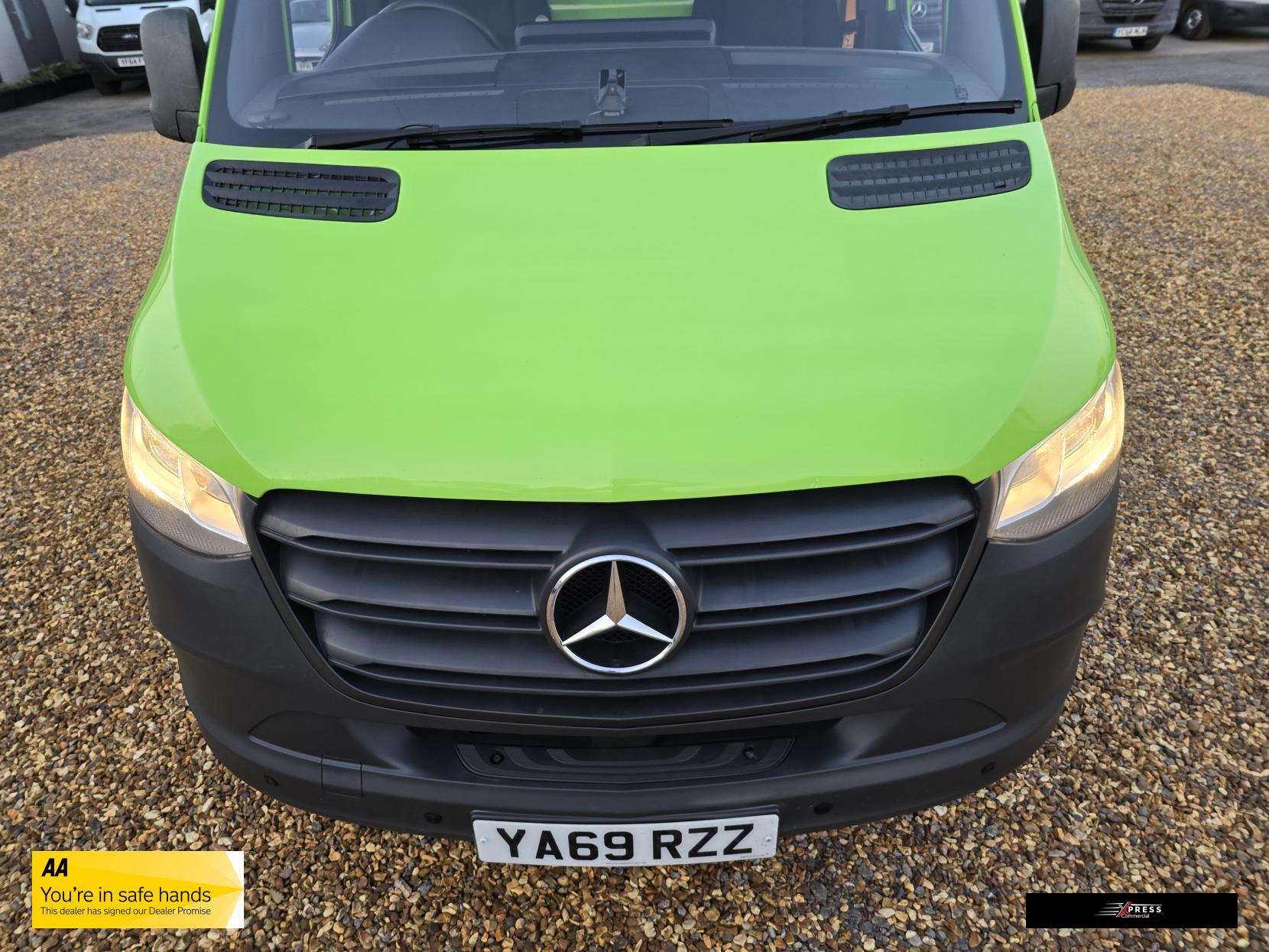 Mercedes-Benz Sprinter Sprinter 2.1 314 CDI Chassis Cab 2dr Diesel G-Tronic FWD L2 Euro 6 (143 ps)