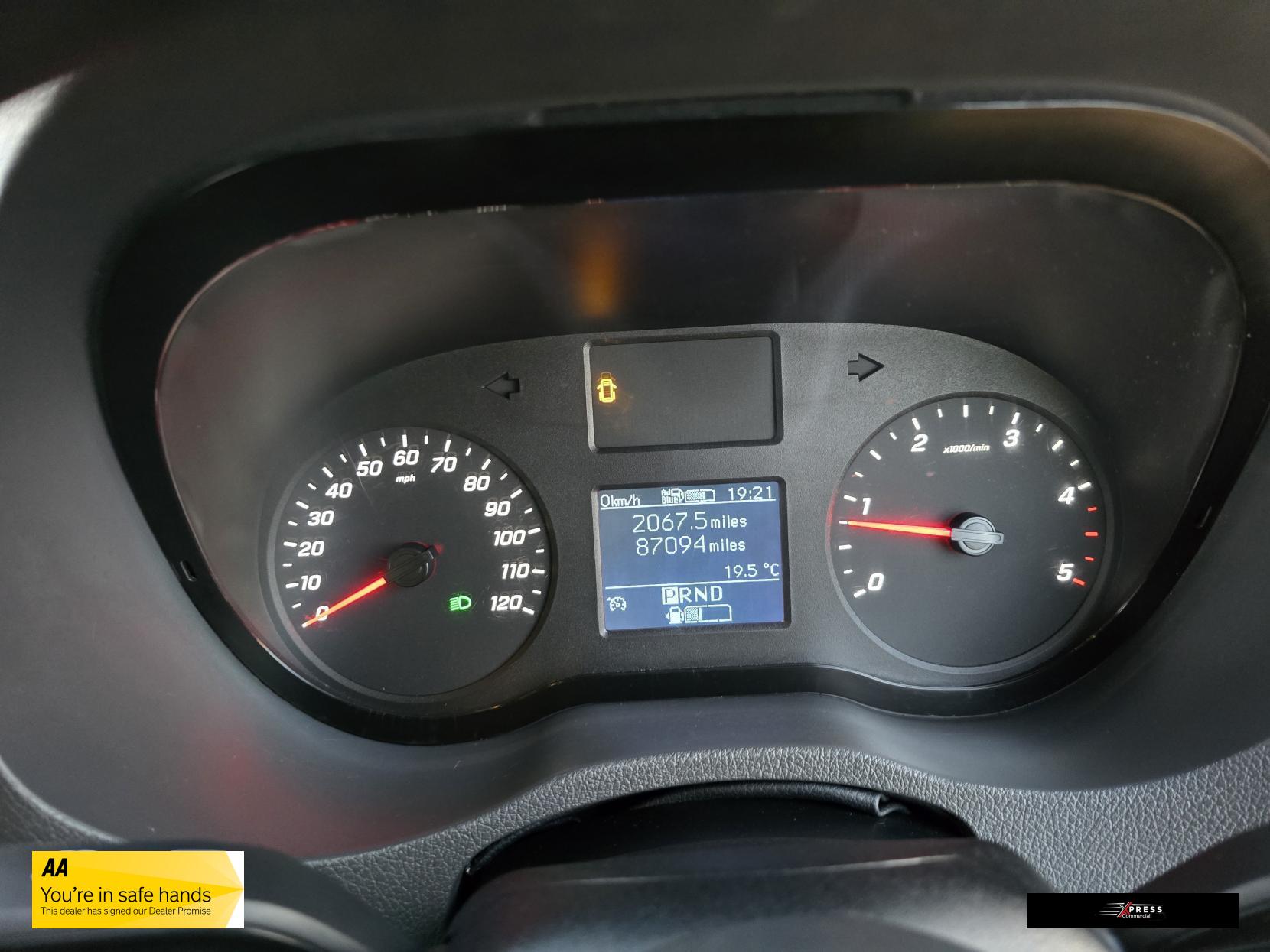 Mercedes-Benz Sprinter Sprinter 2.1 314 CDI Chassis Cab 2dr Diesel G-Tronic FWD L2 Euro 6 (143 ps)