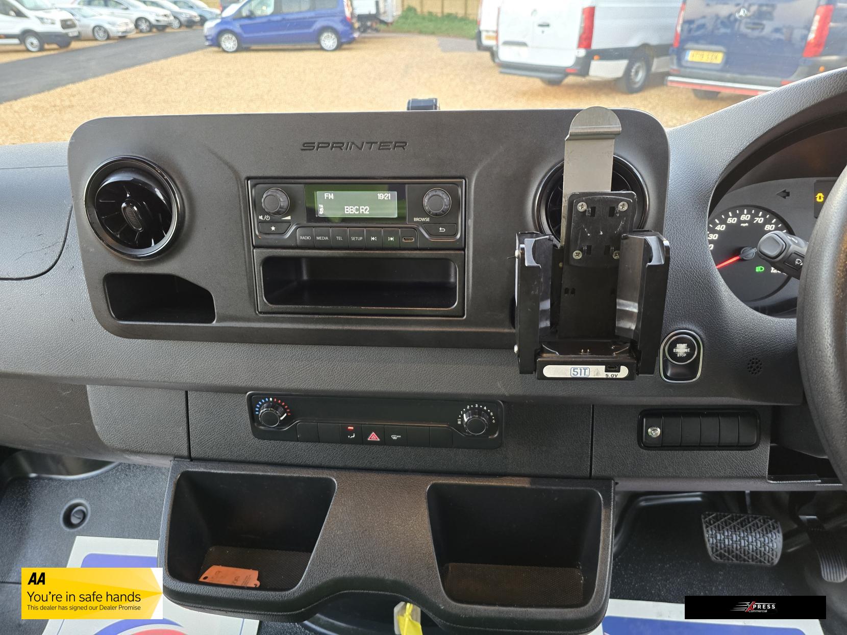 Mercedes-Benz Sprinter Sprinter 2.1 314 CDI Chassis Cab 2dr Diesel G-Tronic FWD L2 Euro 6 (143 ps)
