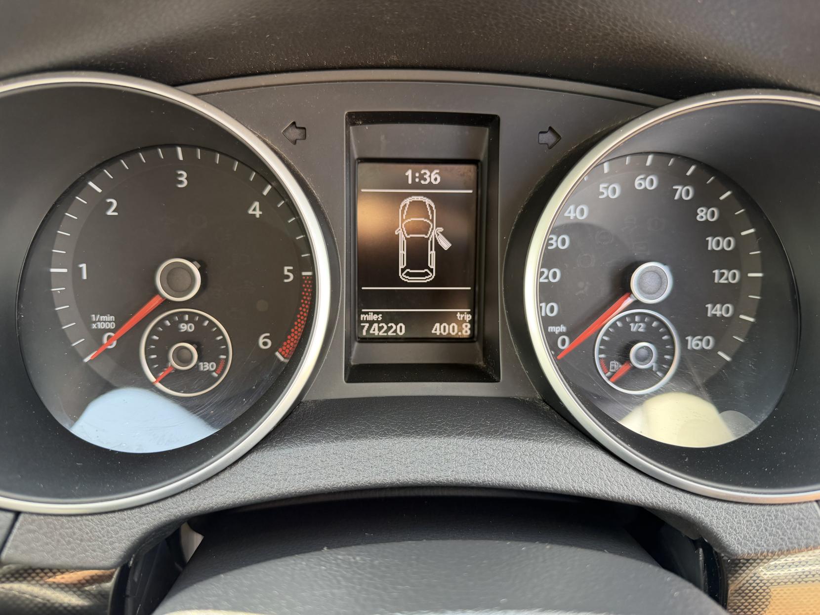 2011 Volkswagen Golf 1.6 TDI Match Hatchback 5dr Diesel DSG Euro 5 (105 ps) - Thumbnail 28