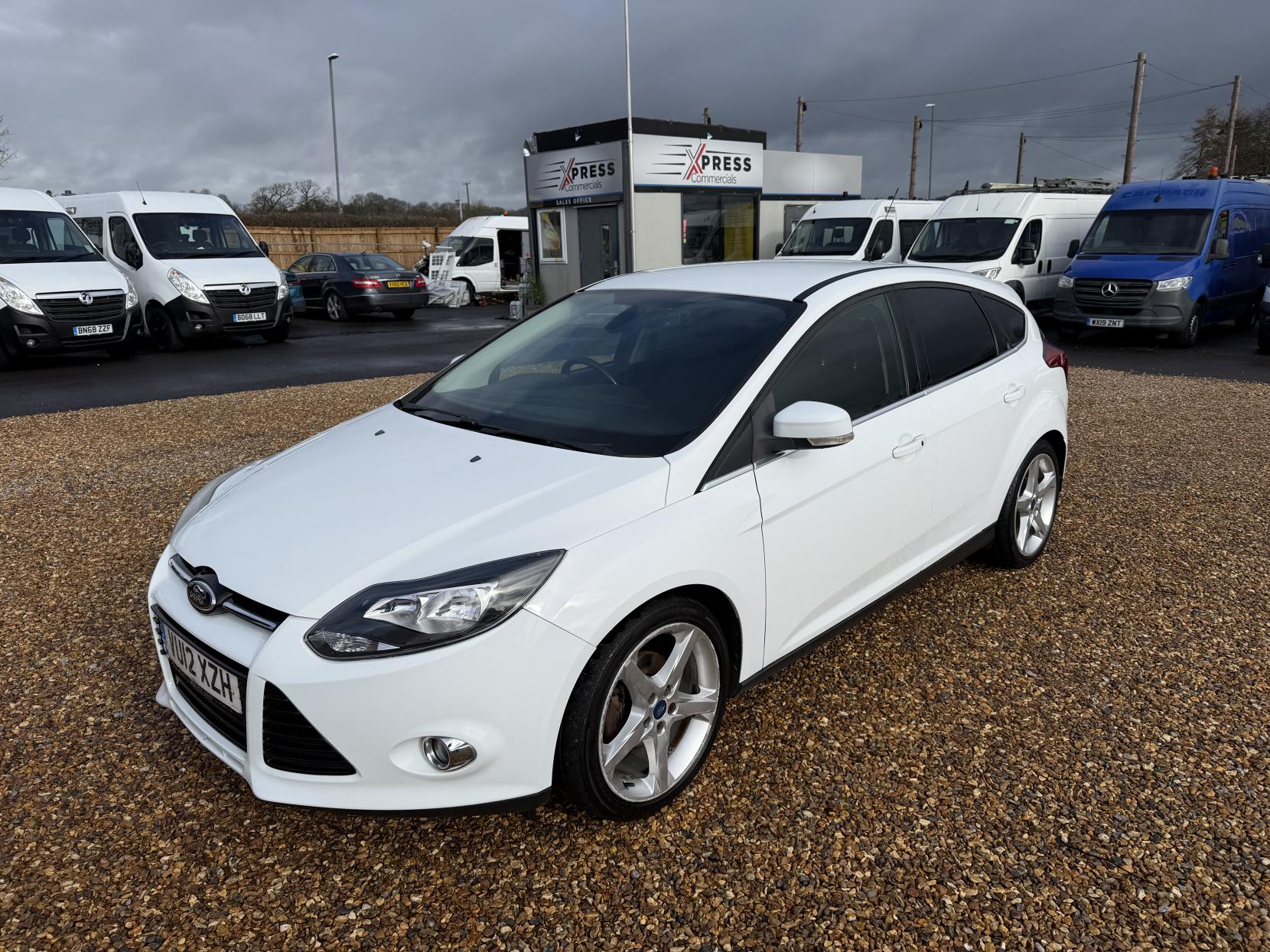 Ford Focus 1.6 TDCi Titanium Hatchback 5dr Diesel Manual Euro 5 (s/s) (115 ps)