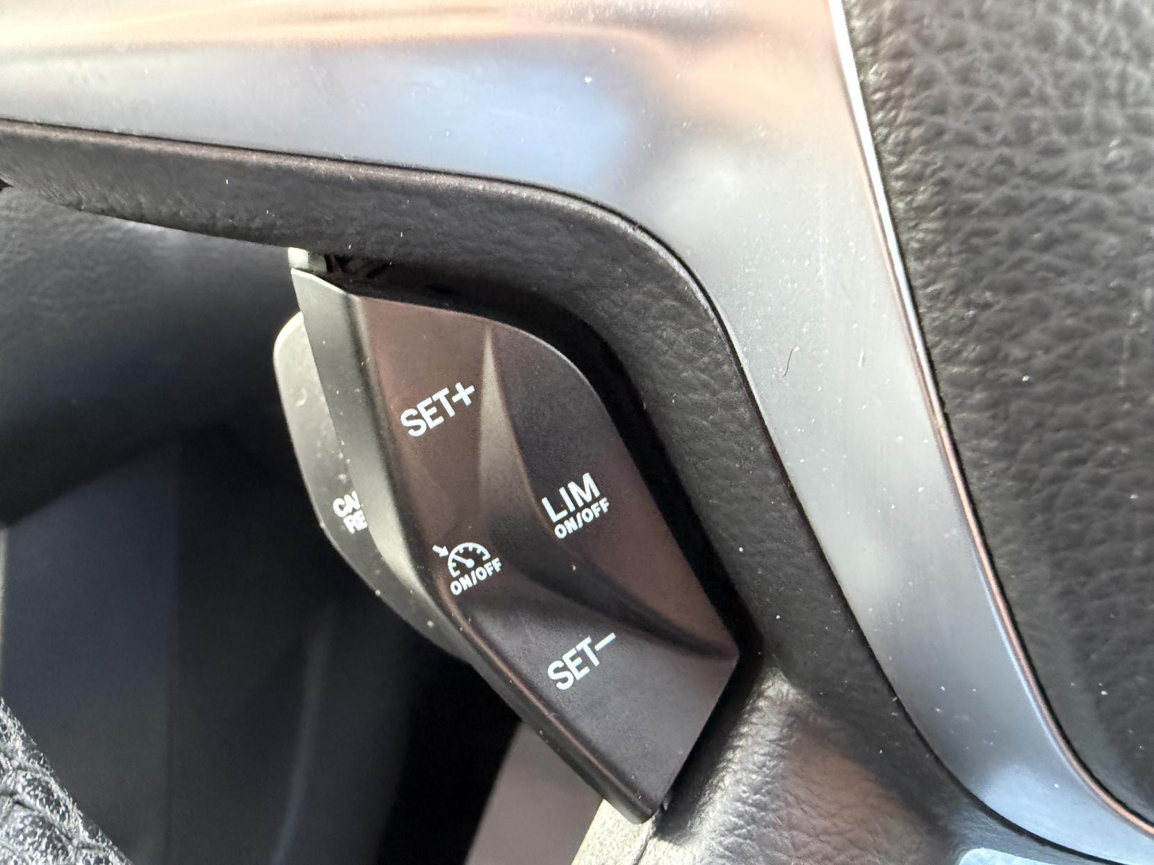 Ford Focus 1.6 TDCi Titanium Hatchback 5dr Diesel Manual Euro 5 (s/s) (115 ps)