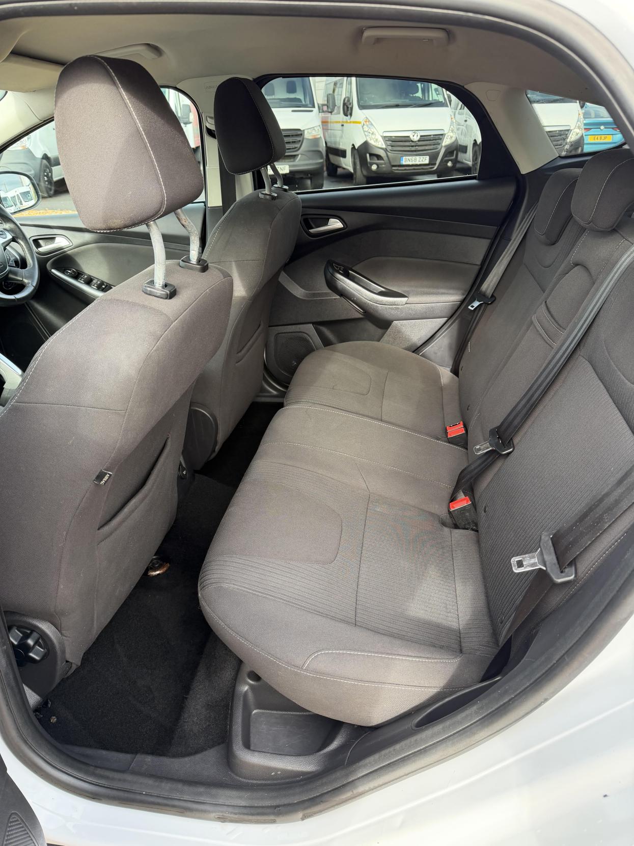 Ford Focus 1.6 TDCi Titanium Hatchback 5dr Diesel Manual Euro 5 (s/s) (115 ps)