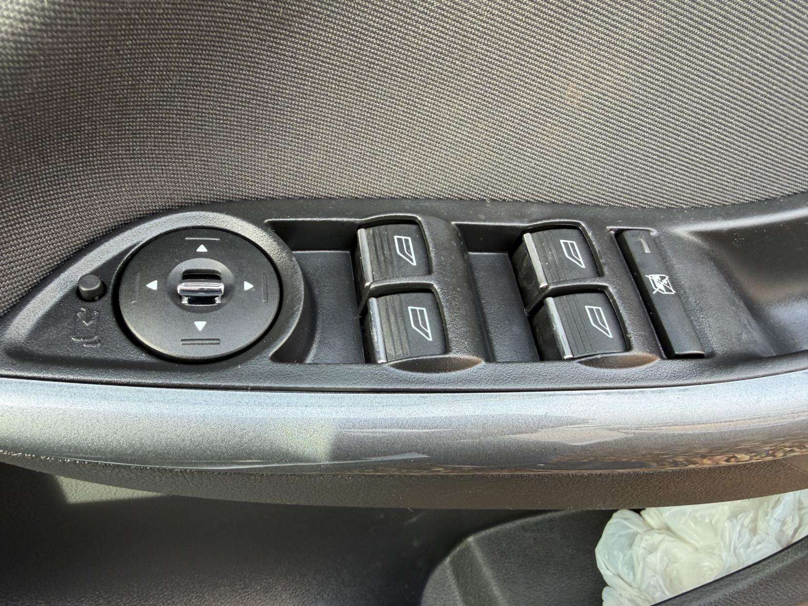 Ford Focus 1.6 TDCi Titanium Hatchback 5dr Diesel Manual Euro 5 (s/s) (115 ps)