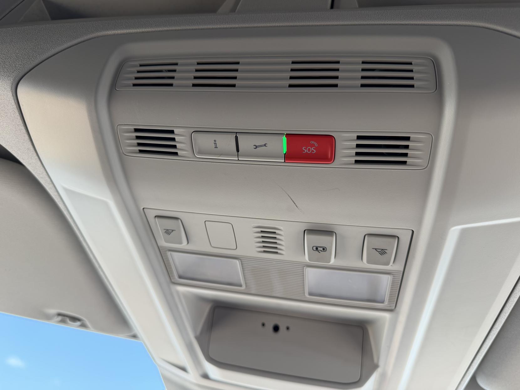 2021 Volkswagen Crafter 2.0 TDI CR35 Trendline Maxi Panel Van 5dr Diesel Automatic FWD XLWB High Roof Euro 6 (s/s) (140 ps) - Thumbnail 52