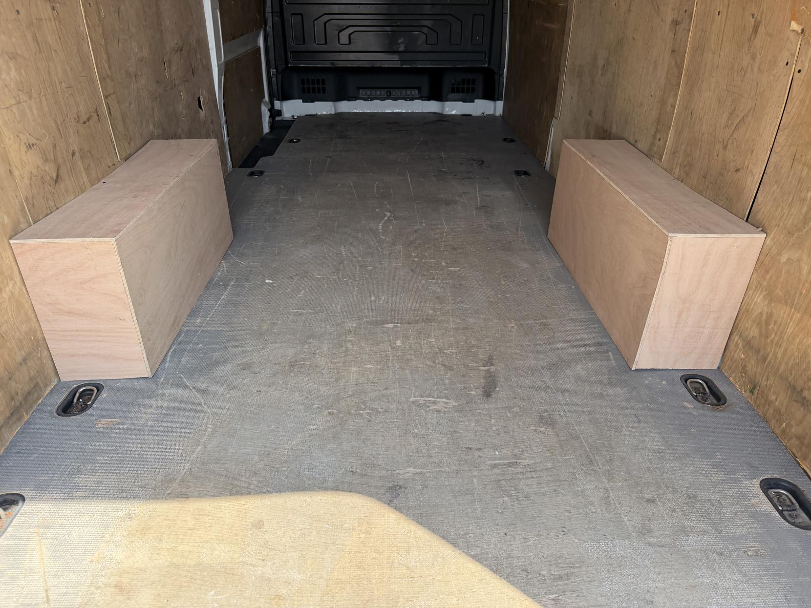 2021 Volkswagen Crafter 2.0 TDI CR35 Trendline Maxi Panel Van 5dr Diesel Automatic FWD XLWB High Roof Euro 6 (s/s) (140 ps) - Thumbnail 33