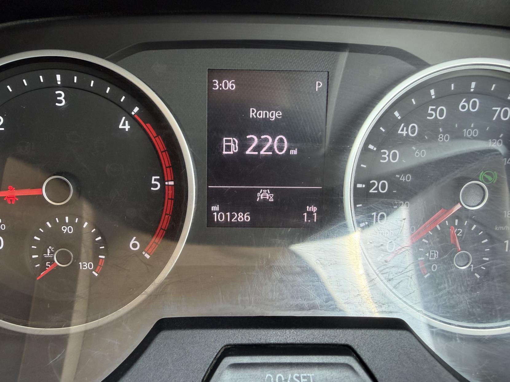 2021 Volkswagen Crafter 2.0 TDI CR35 Trendline Maxi Panel Van 5dr Diesel Automatic FWD XLWB High Roof Euro 6 (s/s) (140 ps) - Thumbnail 41