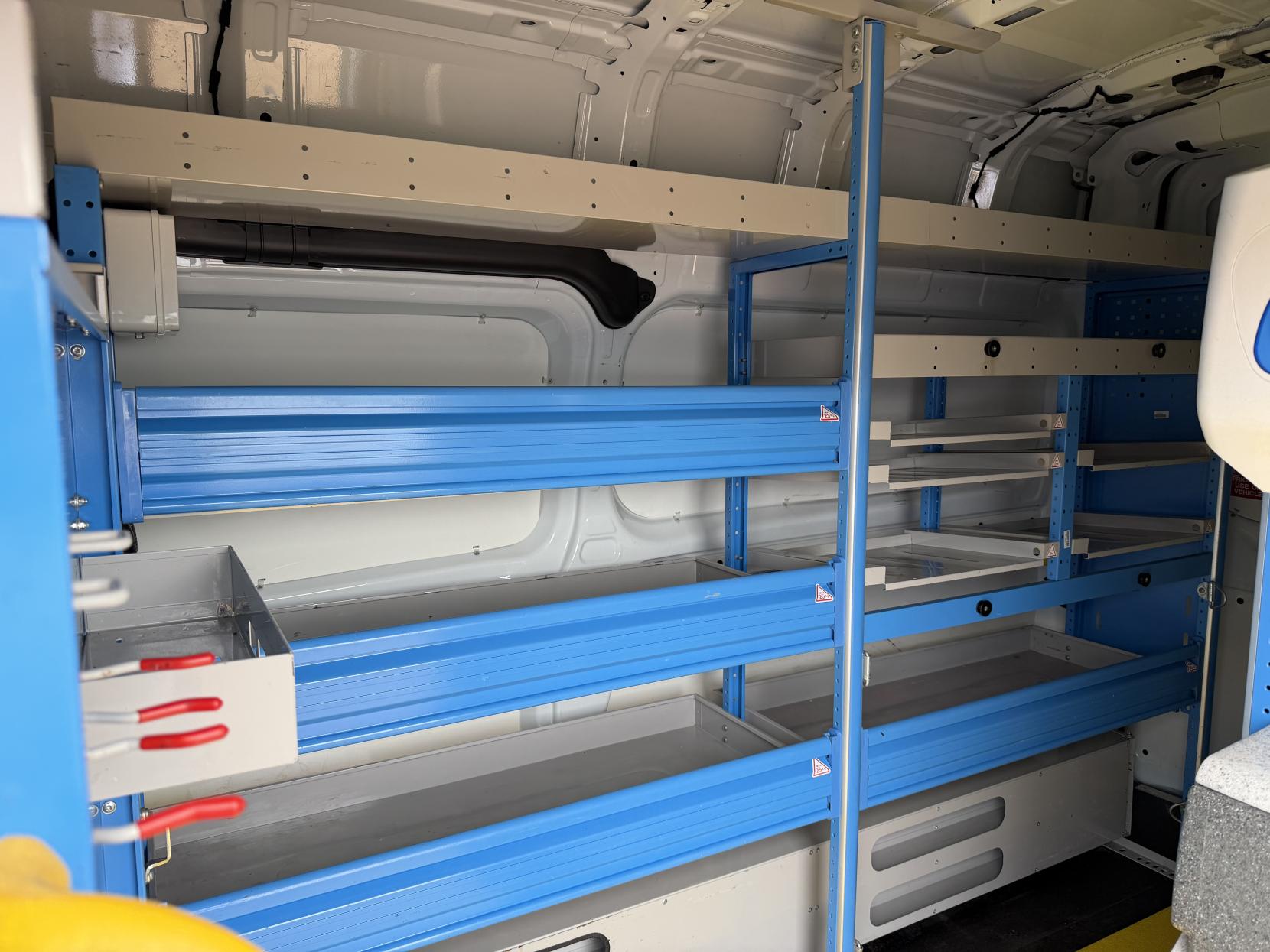 2019 Ford Transit Custom 2.0 320 EcoBlue Panel Van 5dr Diesel Manual L2 H2 Euro 6 (130 ps) - Thumbnail 29